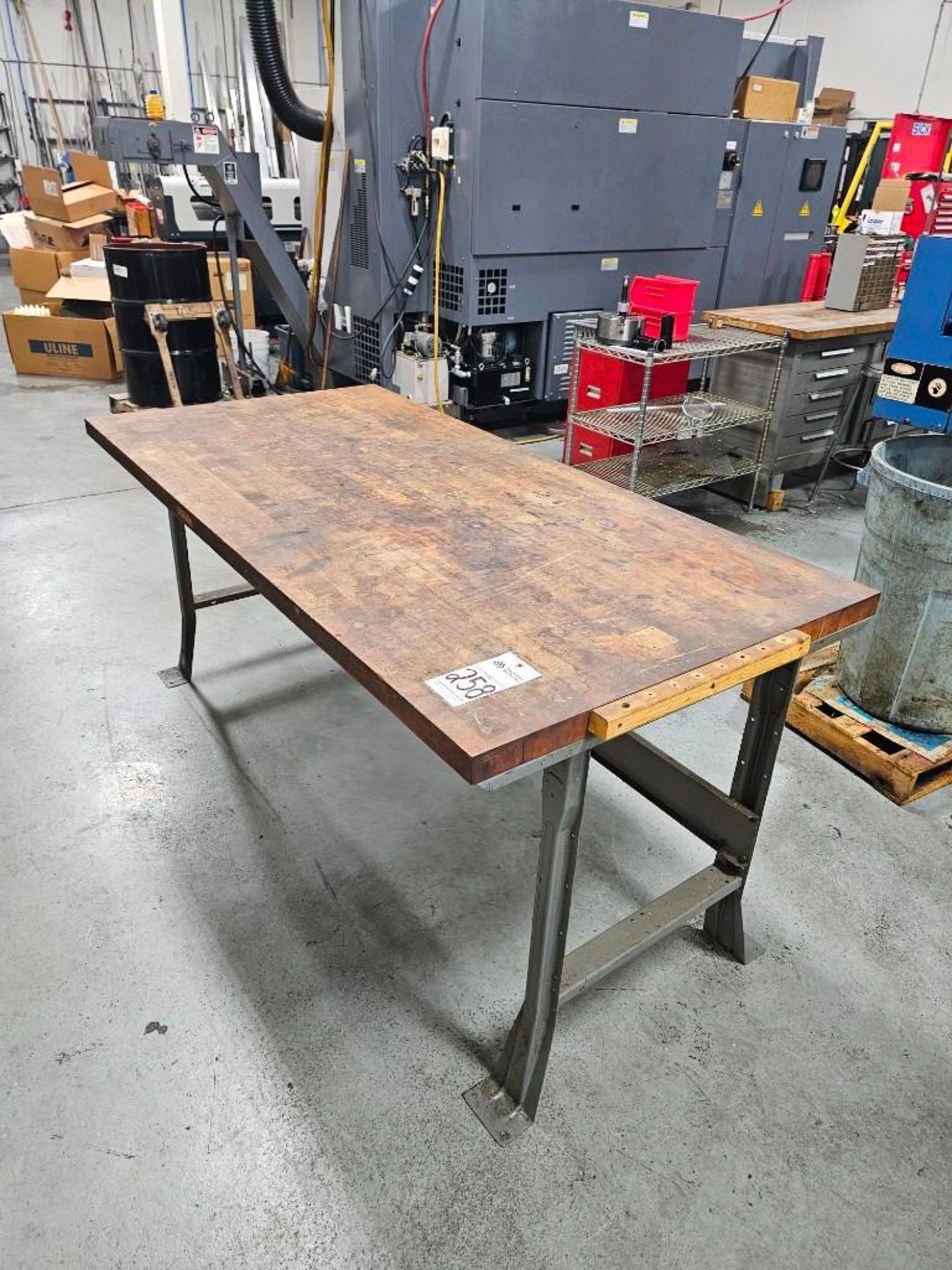 WOOD TABLE WORKBENCH WITH METAL LEGS