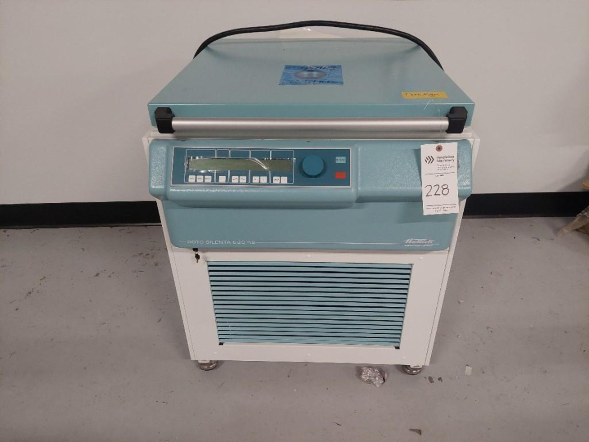 HETTICH ZENTRIFUGEN ROTO SILENTA 630 REFRIGERATED CENTRIFUGE