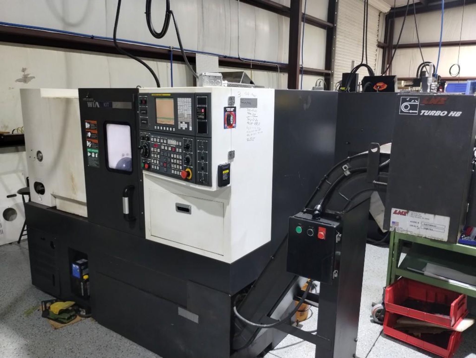 HYUNDAI-WIA KIT450 CNC MACHINING CENTER