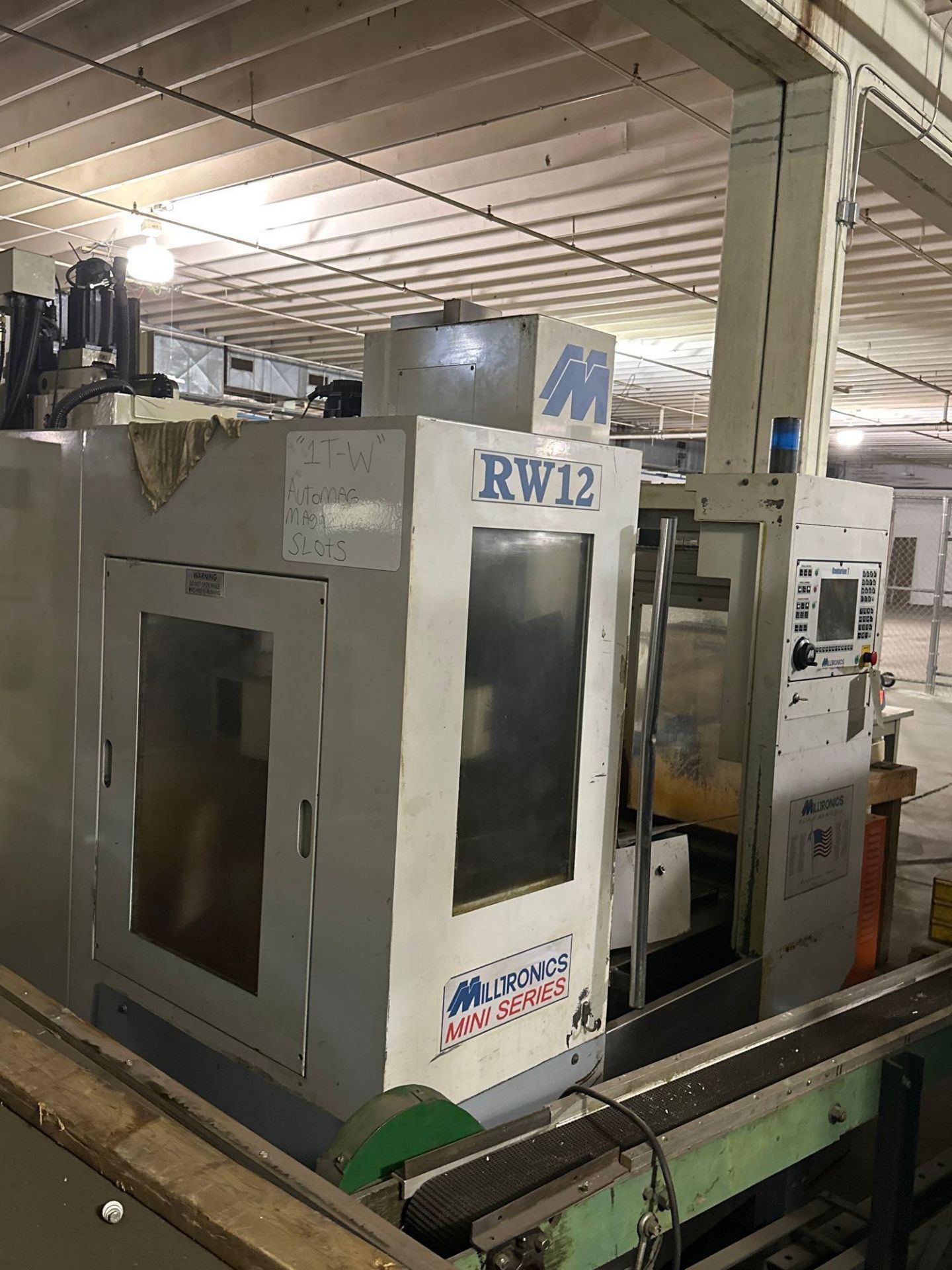 2003 MILLTRONICS RW 12 CNC VMC VERTICAL MACHINING CENTER