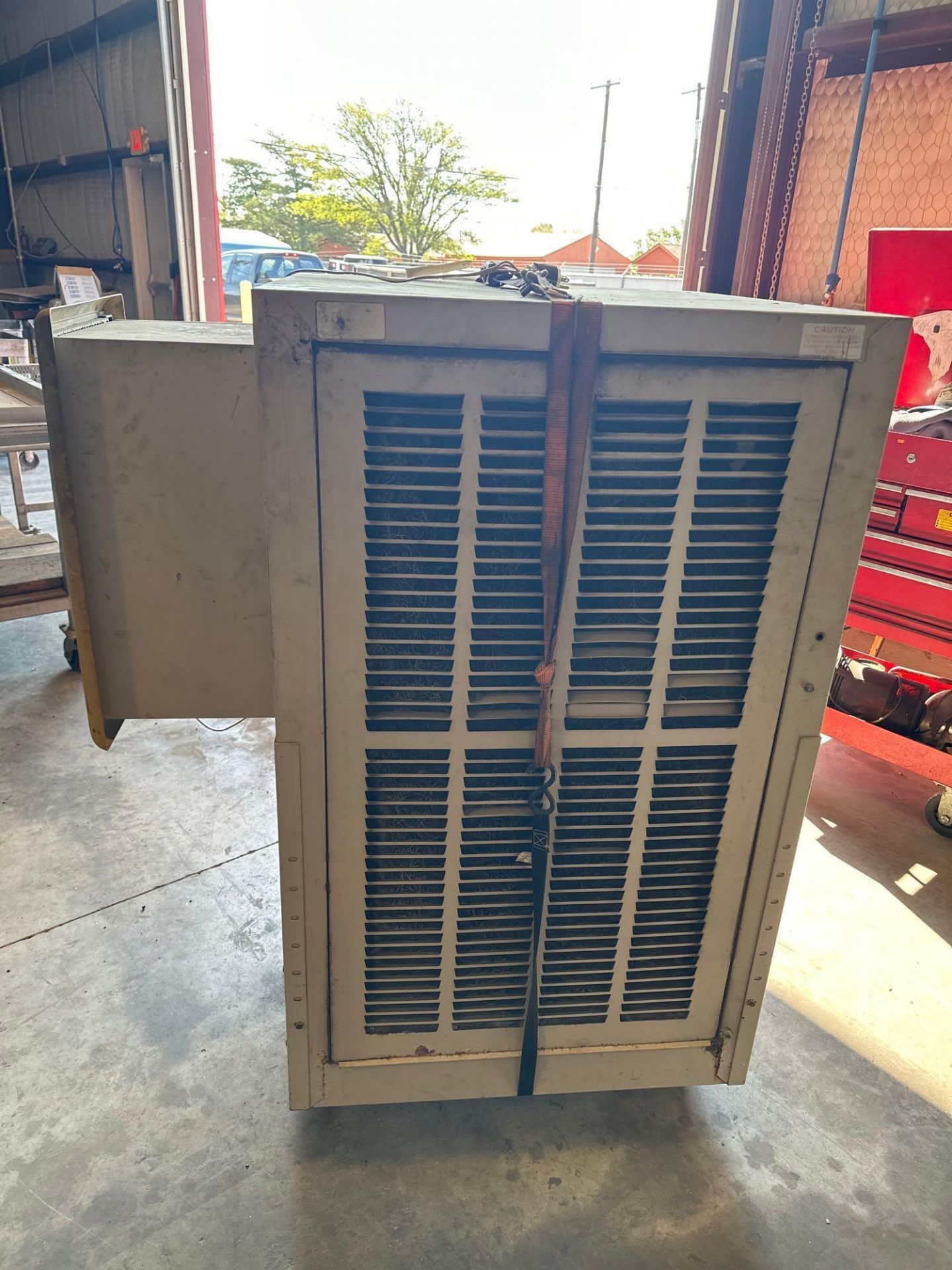 COOL TOOL EVAPORATIVE AIR COOLER - Image 3 of 6