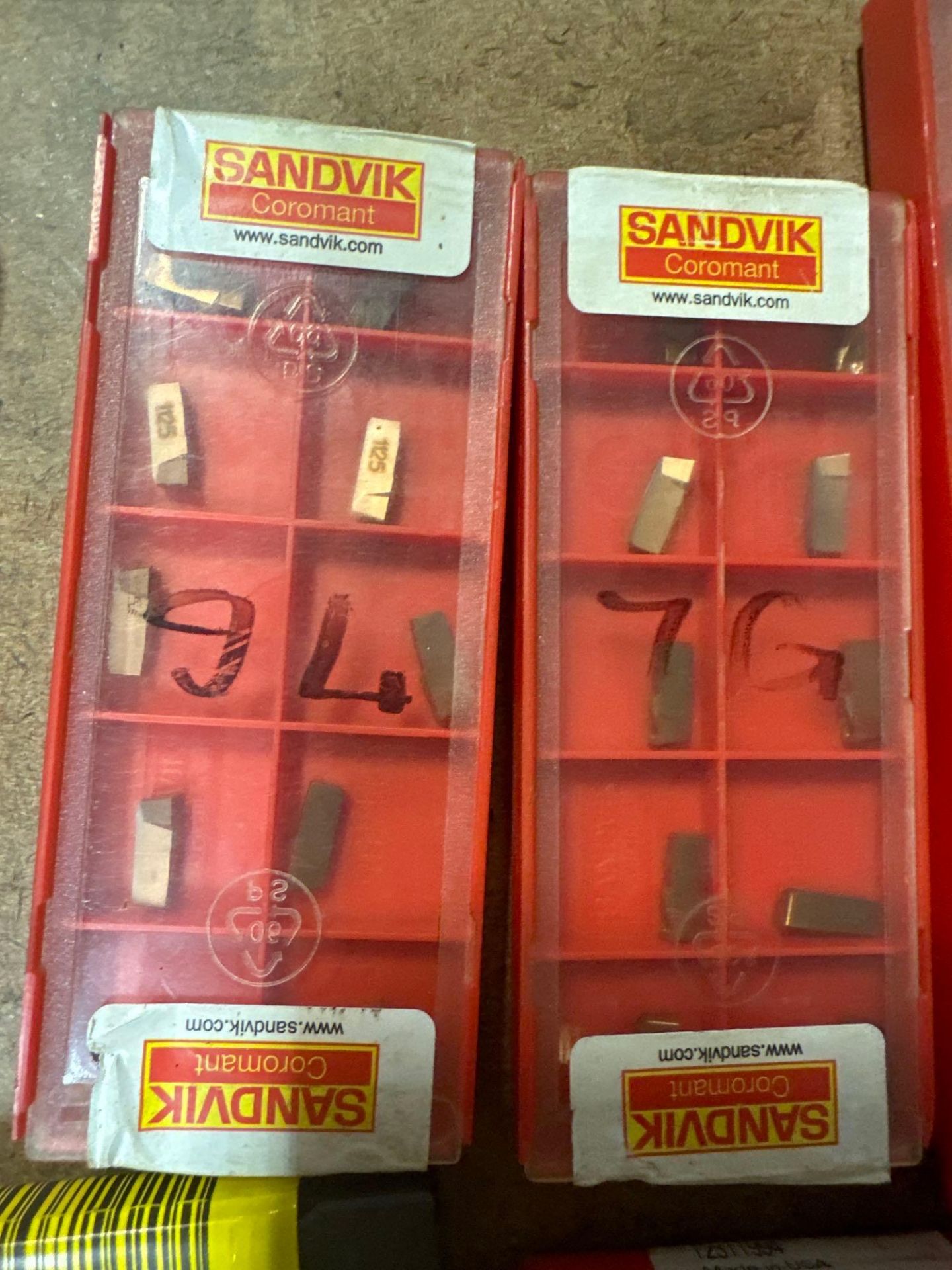 SANDVIK INSERTS - Image 8 of 8