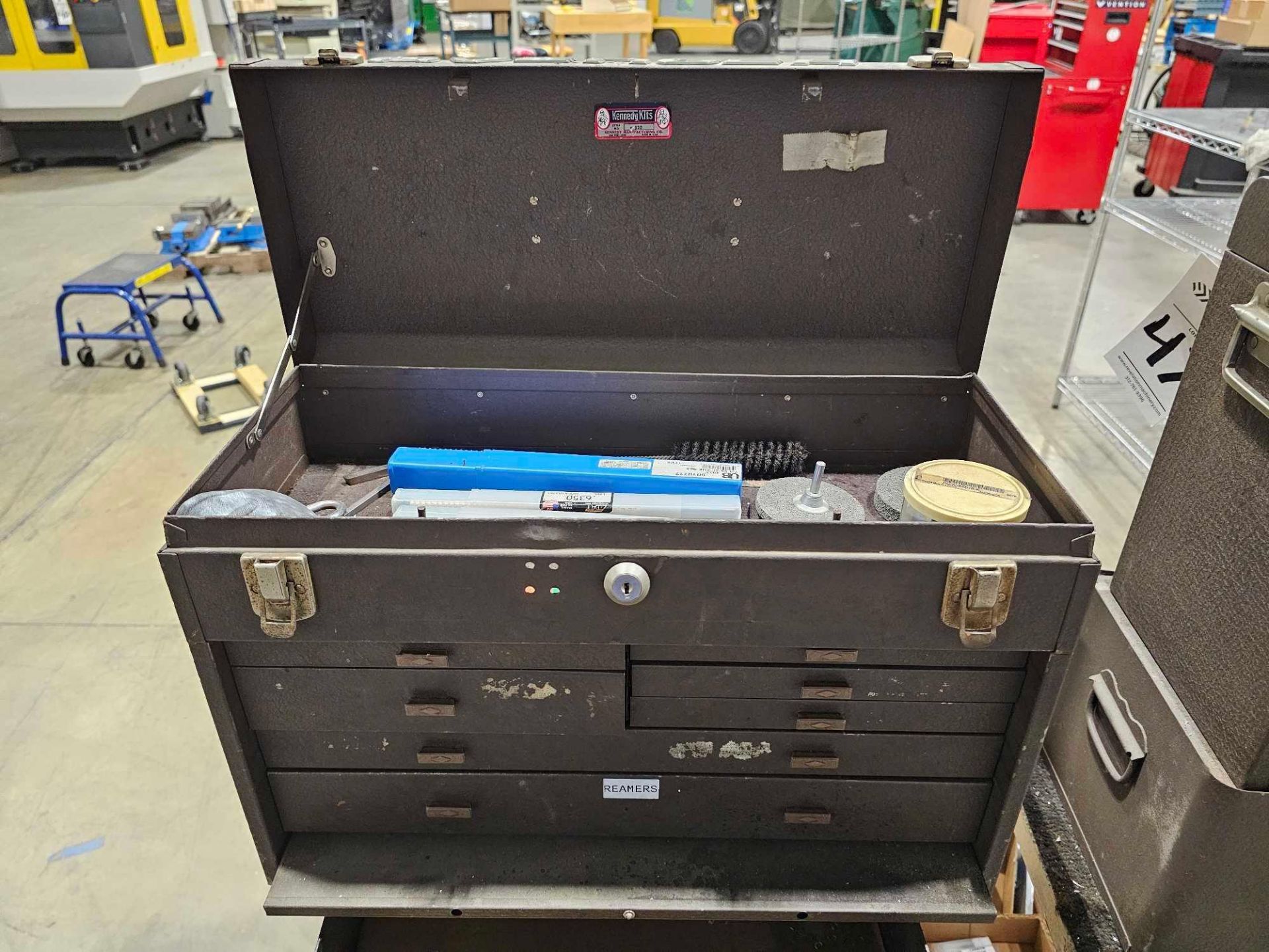 KENNEDY TOOL BOXES LOADED WITH MACHINISTS TOOLS AND MEASURING DEVICES - Image 37 of 45