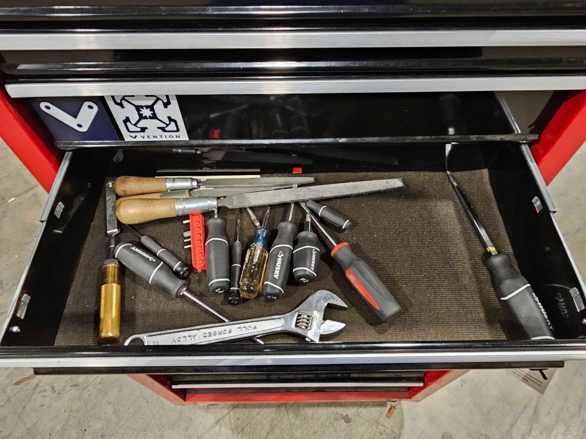 TOOL SHOP 8 DRAWER TOOL BOX LOADED WITH TOOLS - Image 12 of 17
