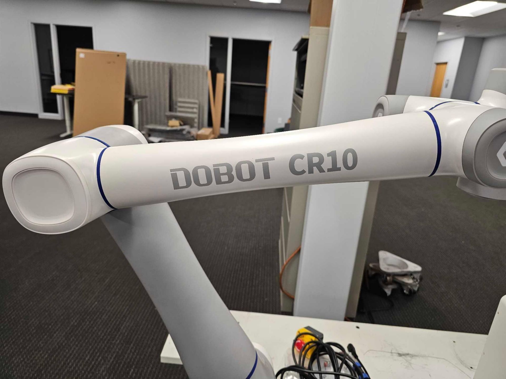 DOBOT CR10 COLLABORATIVE ROBOT - Image 5 of 10