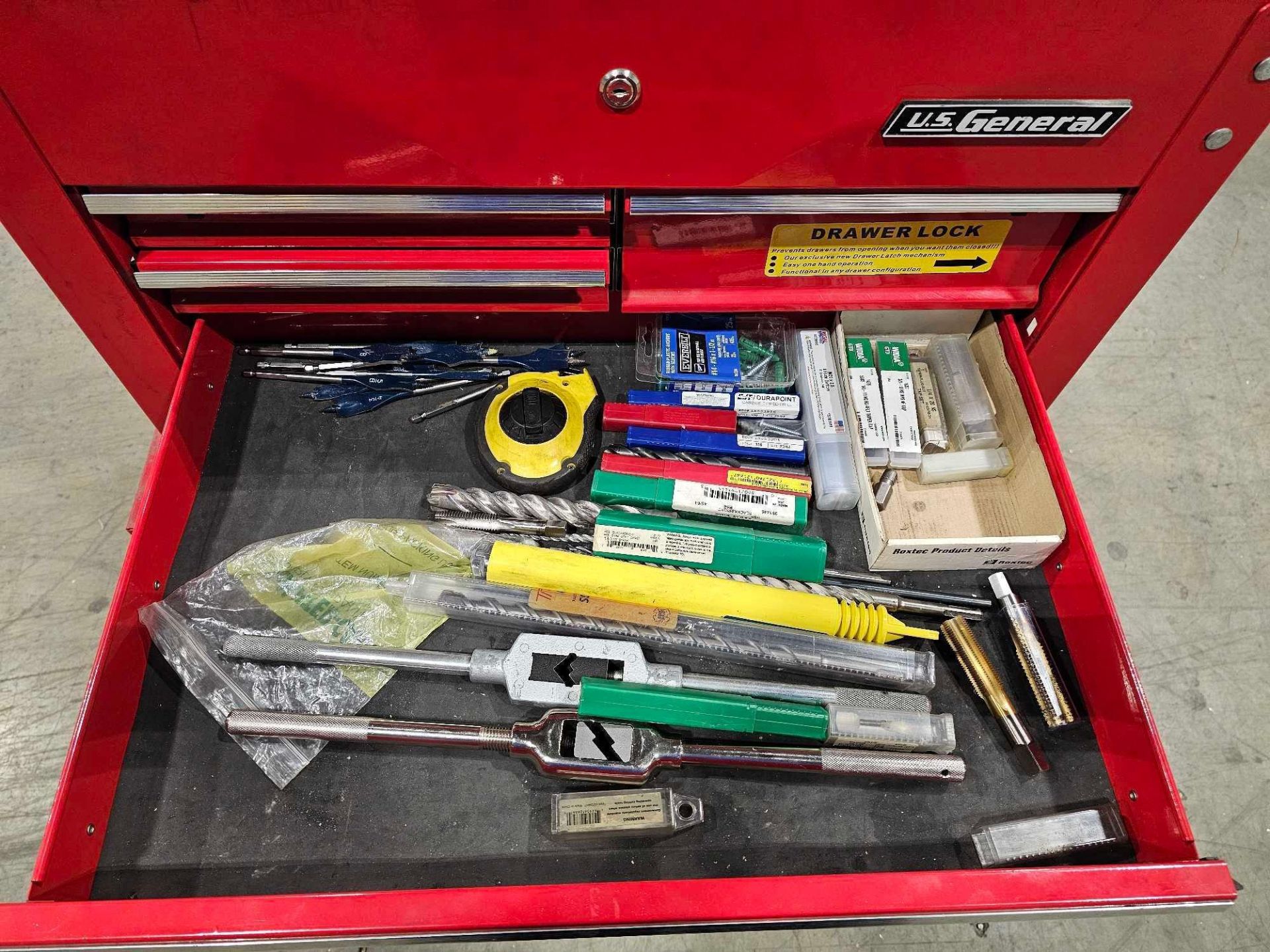 US GENERAL TOOL BOX LOADED WITH TOOLS - Image 8 of 11