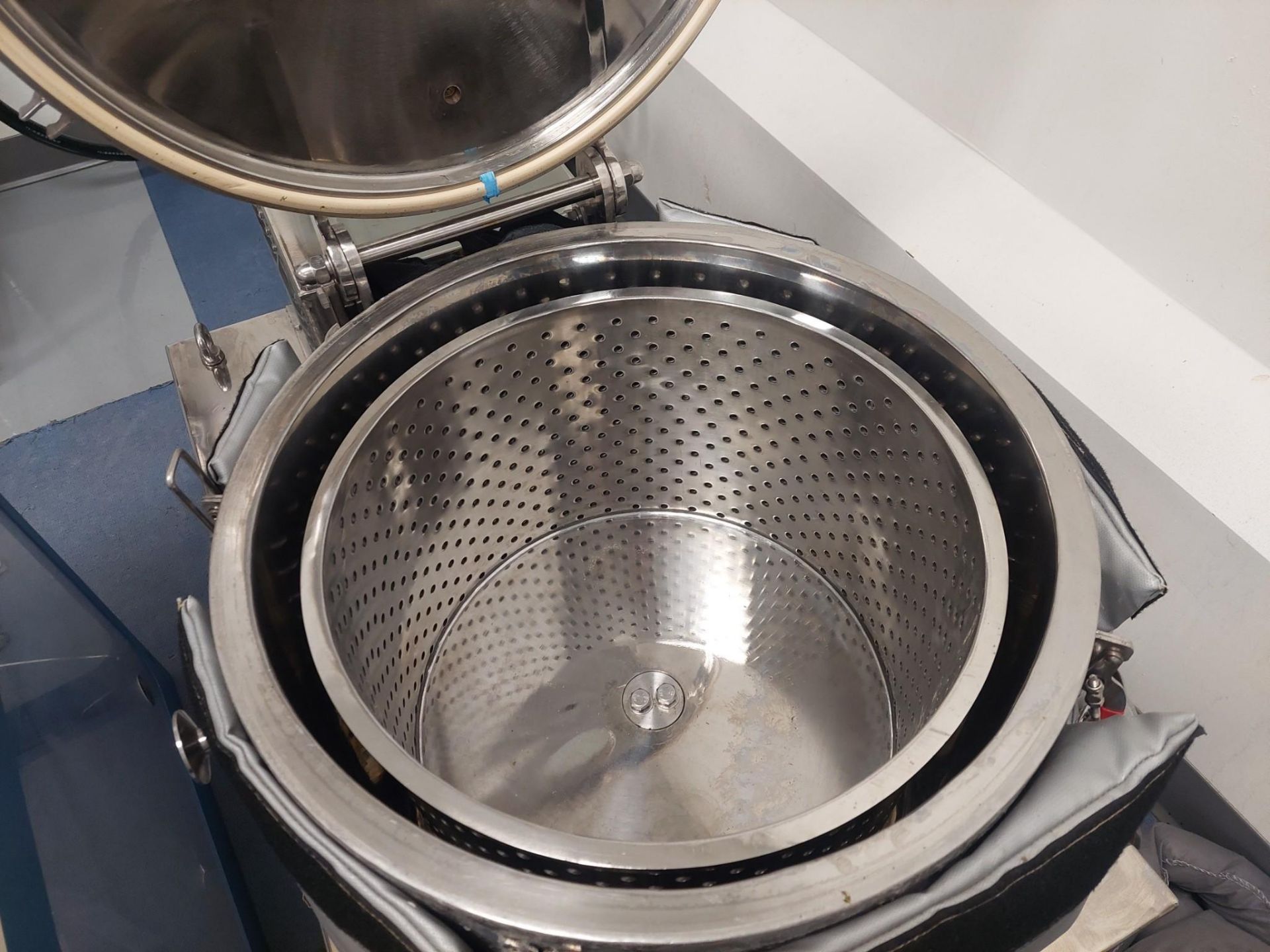 BVV 45 LITER JACKETED FLAT PLATE CENTRIFUGAL ETHANOL EXTRACTOR. ZOFB SIEMENS CONTROL. MFG 2020 - Image 17 of 21
