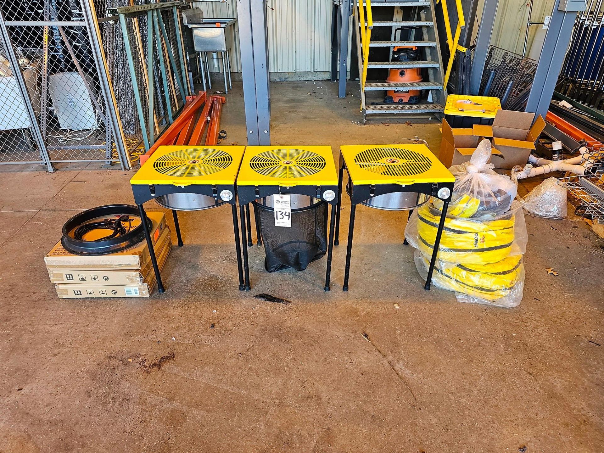 (3) XPOWER ELECTRIC TRIMMING TABLES & ACCESSORIES