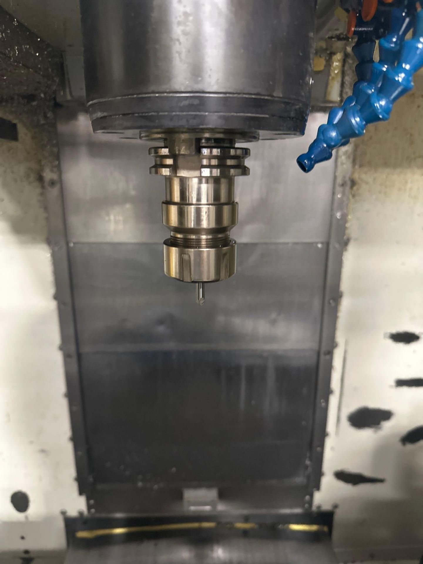 2008 HAAS VF-2D CNC VMC VERTICAL MACHINING CENTER - Image 8 of 18