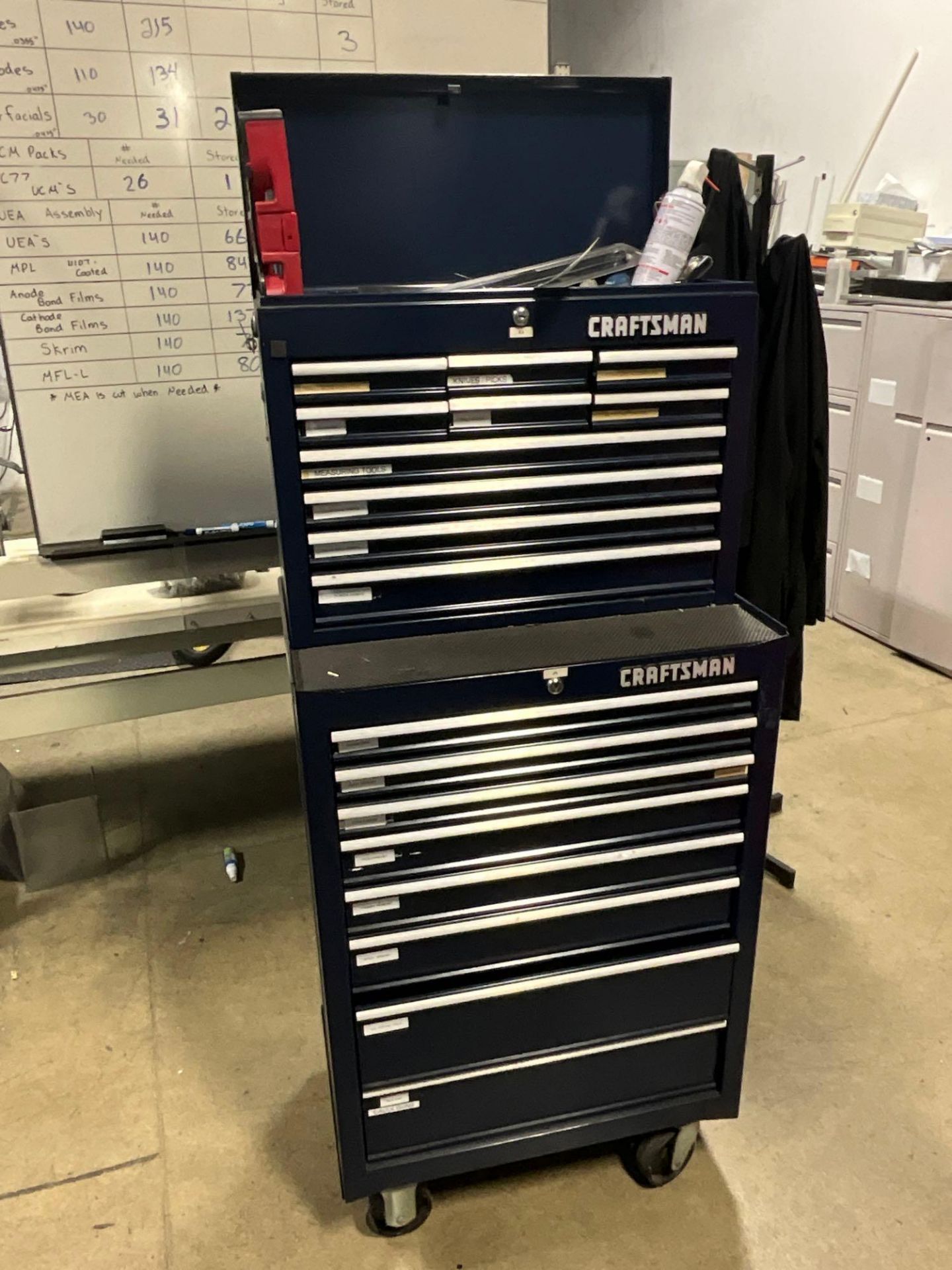 CRAFTSMAN TOOLBOX LOADED WITH TOOLS