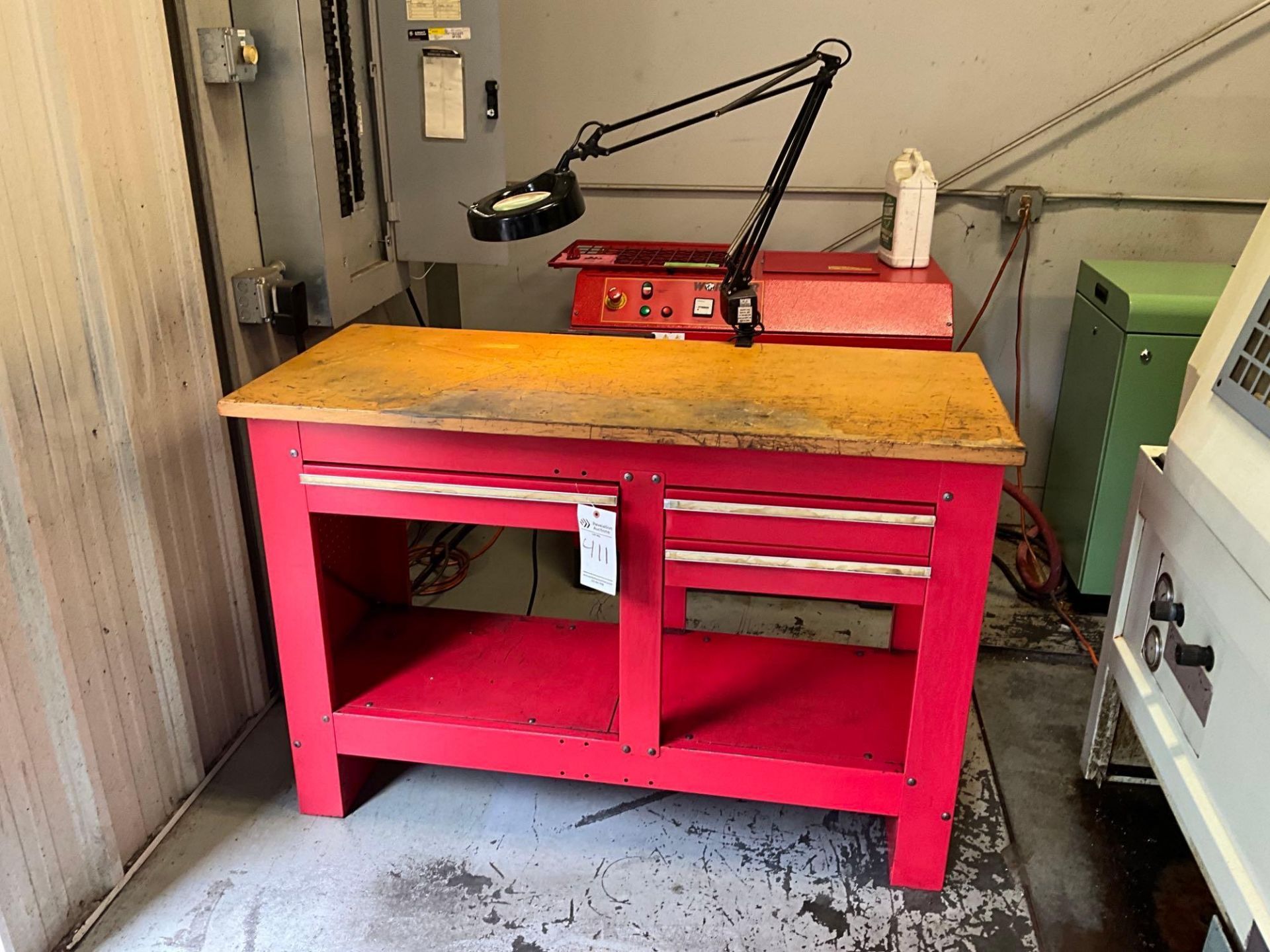 RED WORKBENCH TOOLBOX WORKSTATION - Image 2 of 16