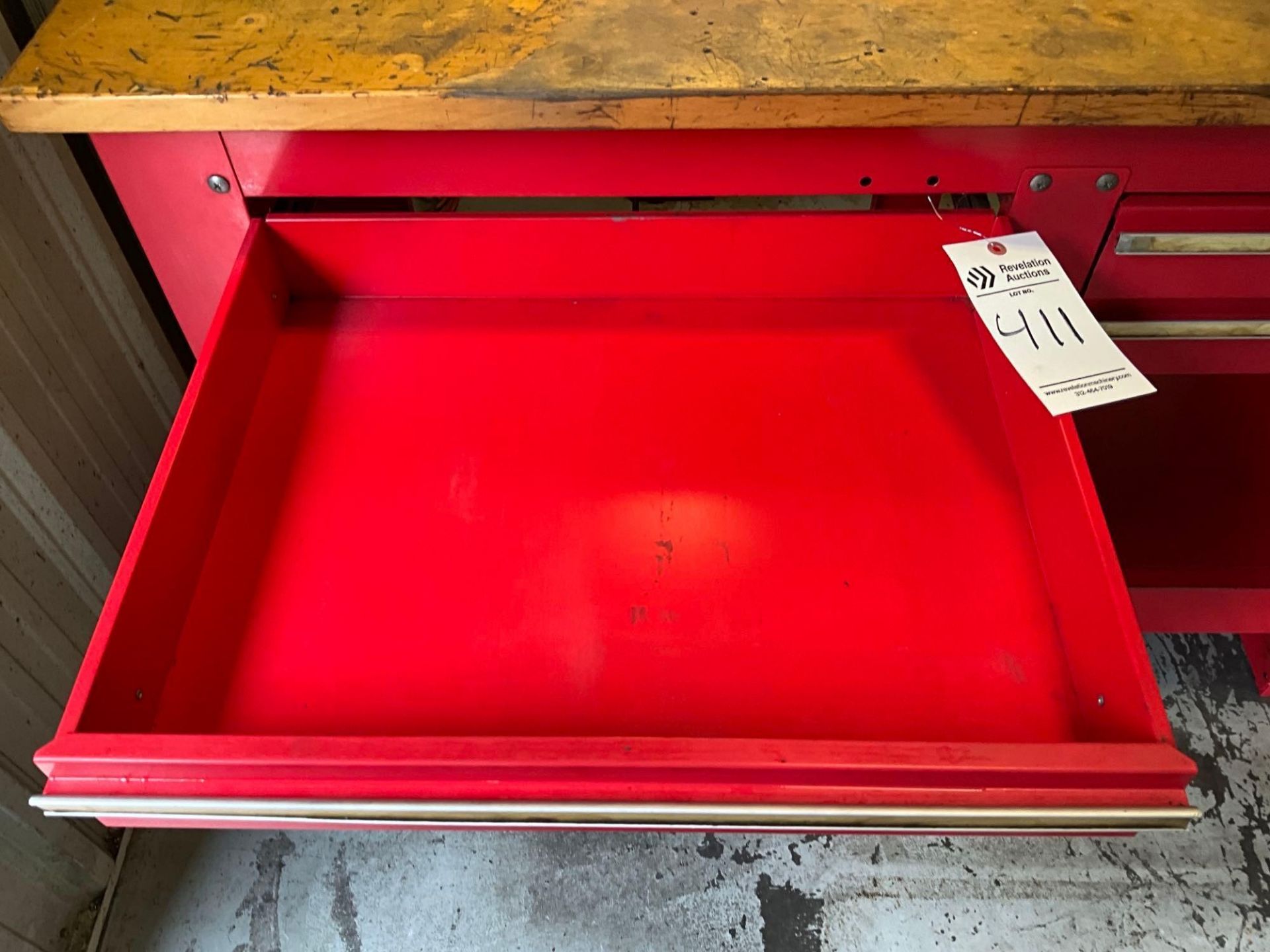 RED WORKBENCH TOOLBOX WORKSTATION - Image 9 of 16