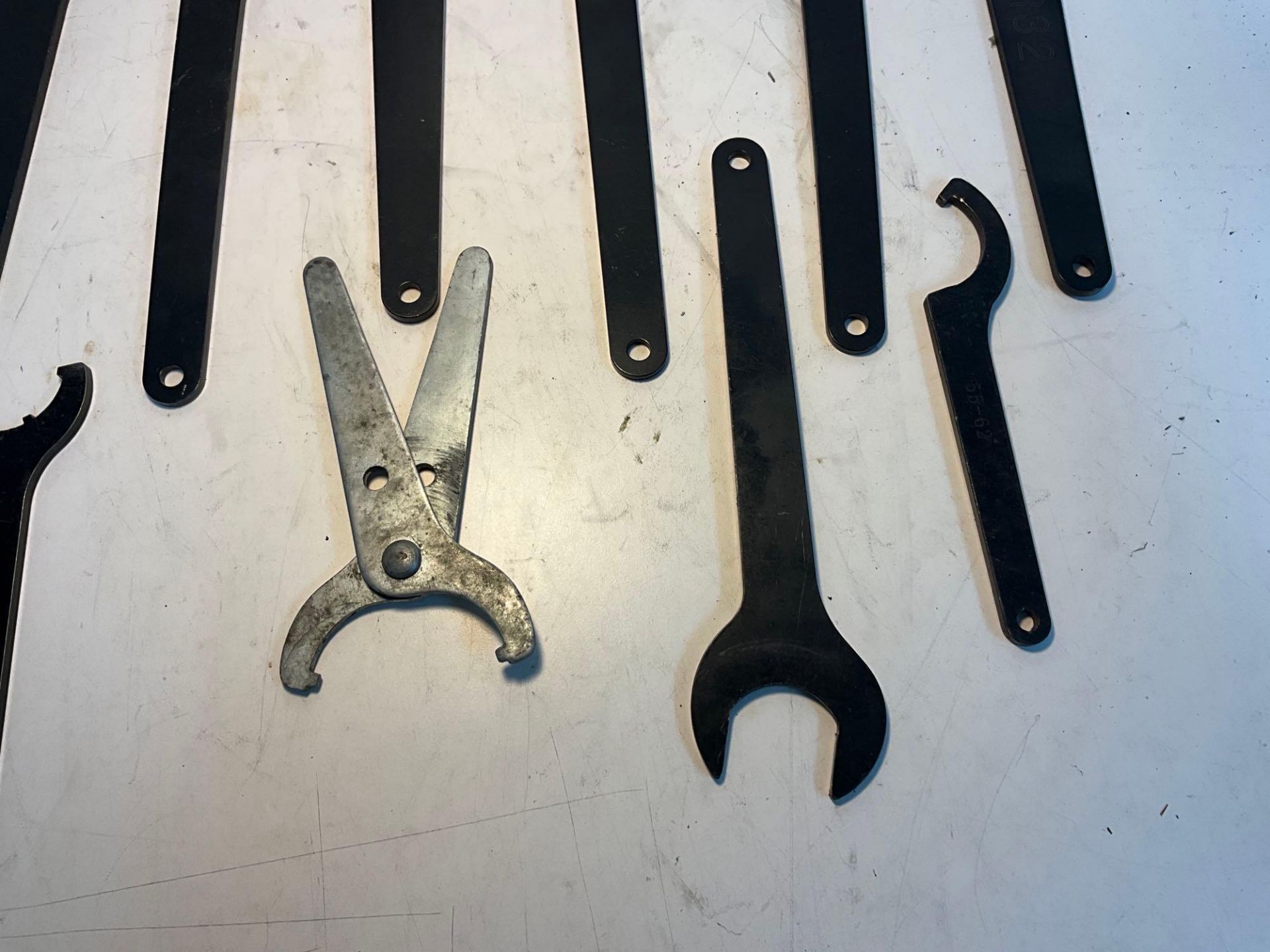 WRENCHES - Image 8 of 8