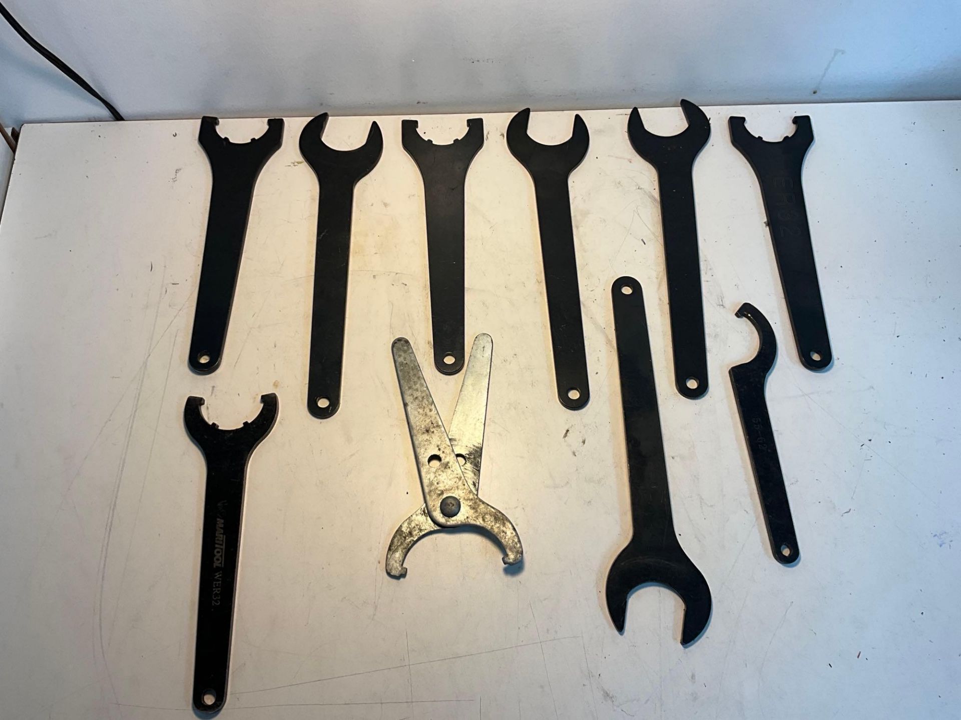 WRENCHES - Image 2 of 8