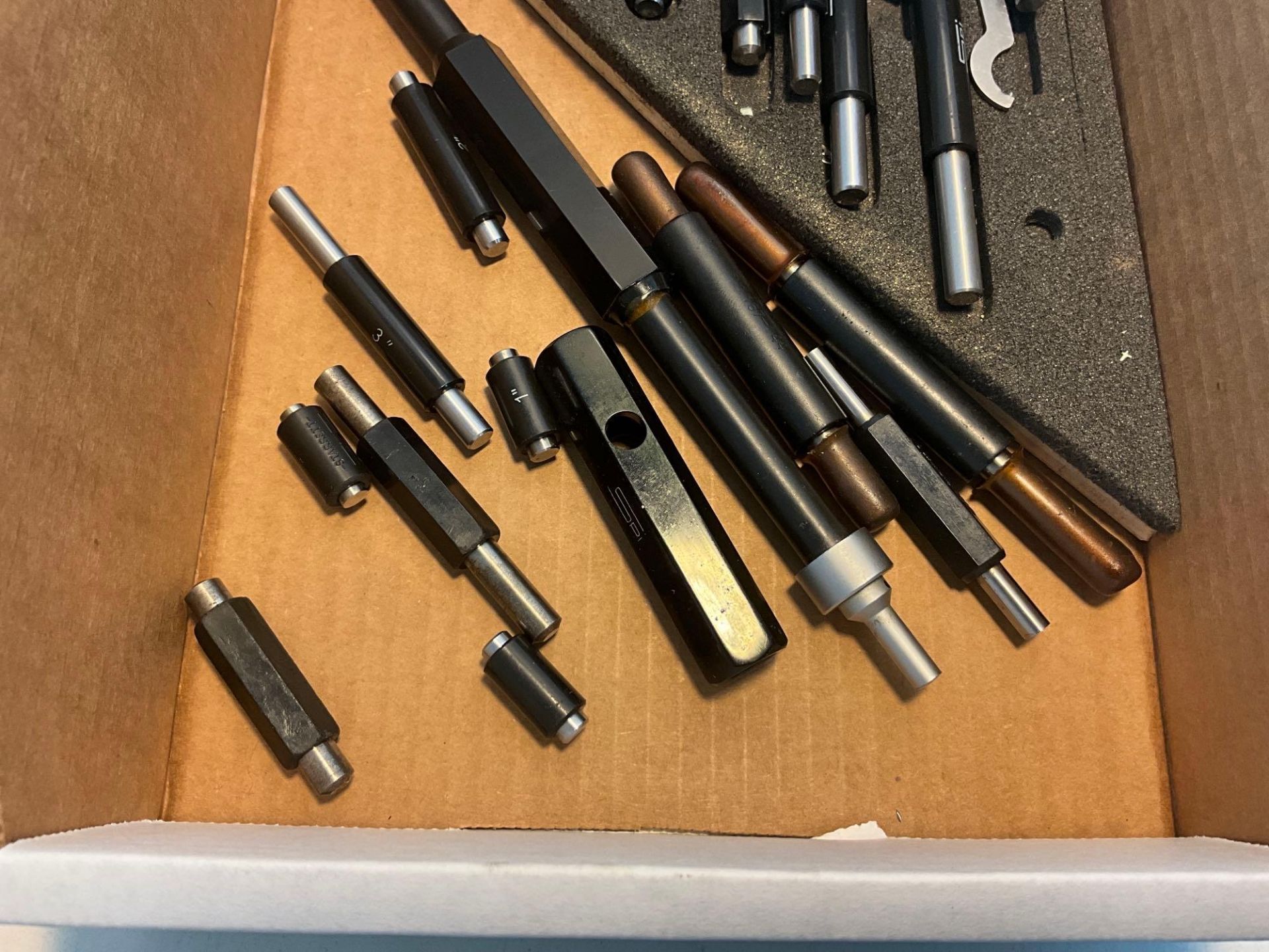 MICROMETER CALIBRATION RODS - Image 2 of 4
