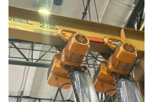 GORBEL 2 TON FREE STANDING JIB CRANE AND HOIST - Image 2 of 2