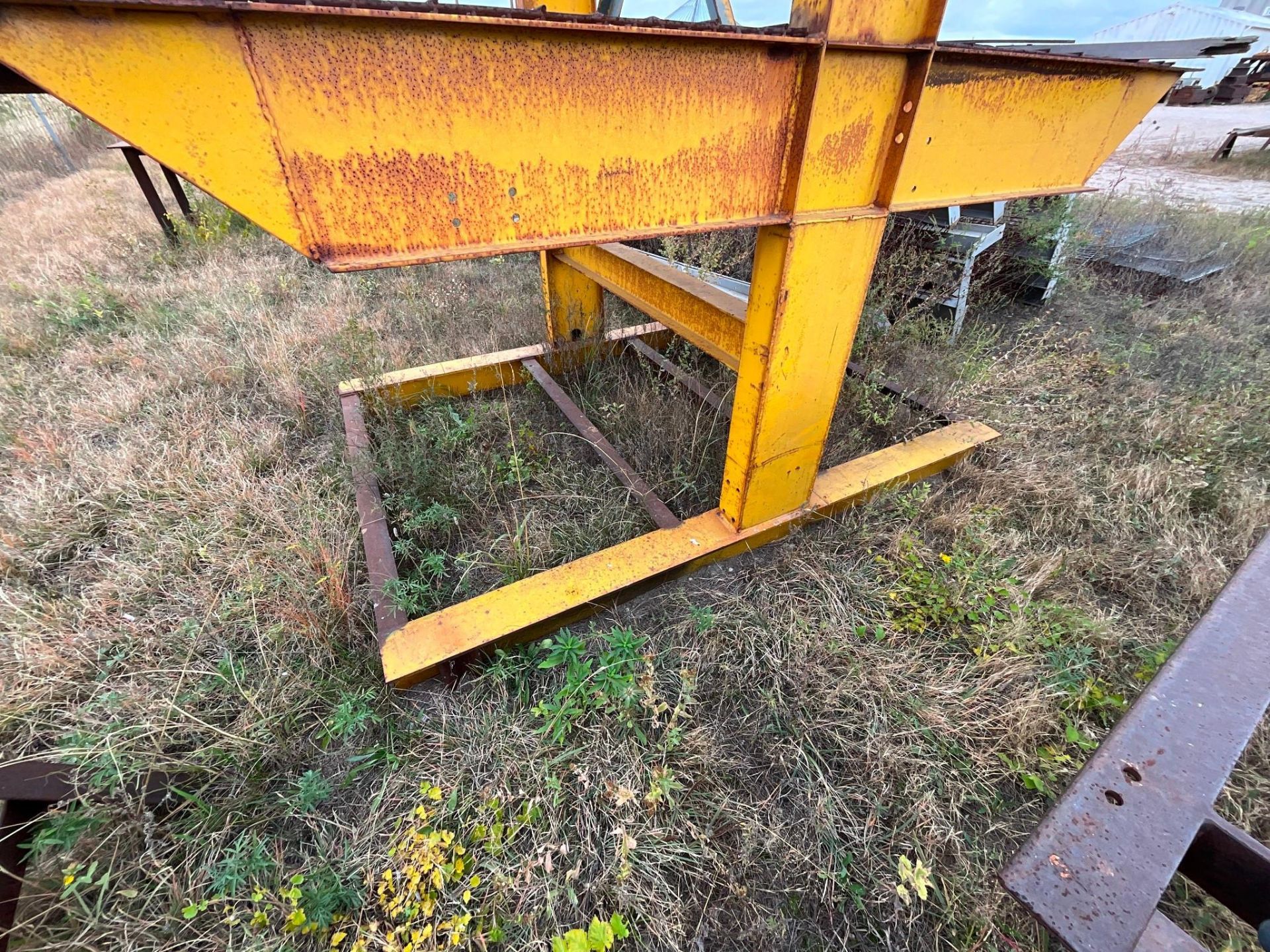 METAL FRAME 64" W X 107" L X 13'6" H - Bild 6 aus 6