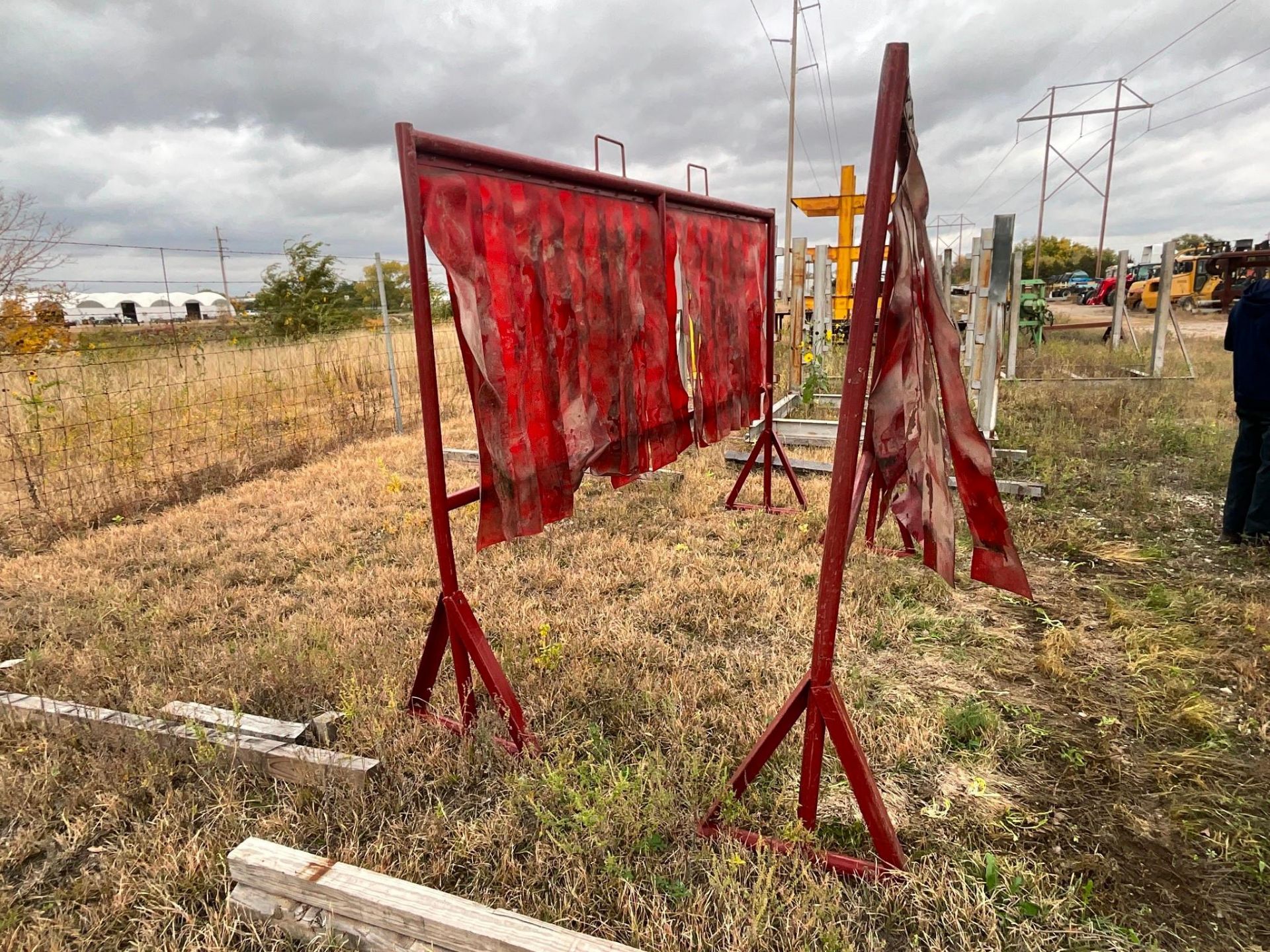 WELDING CURTAIN 8" X 78" - Image 3 of 6