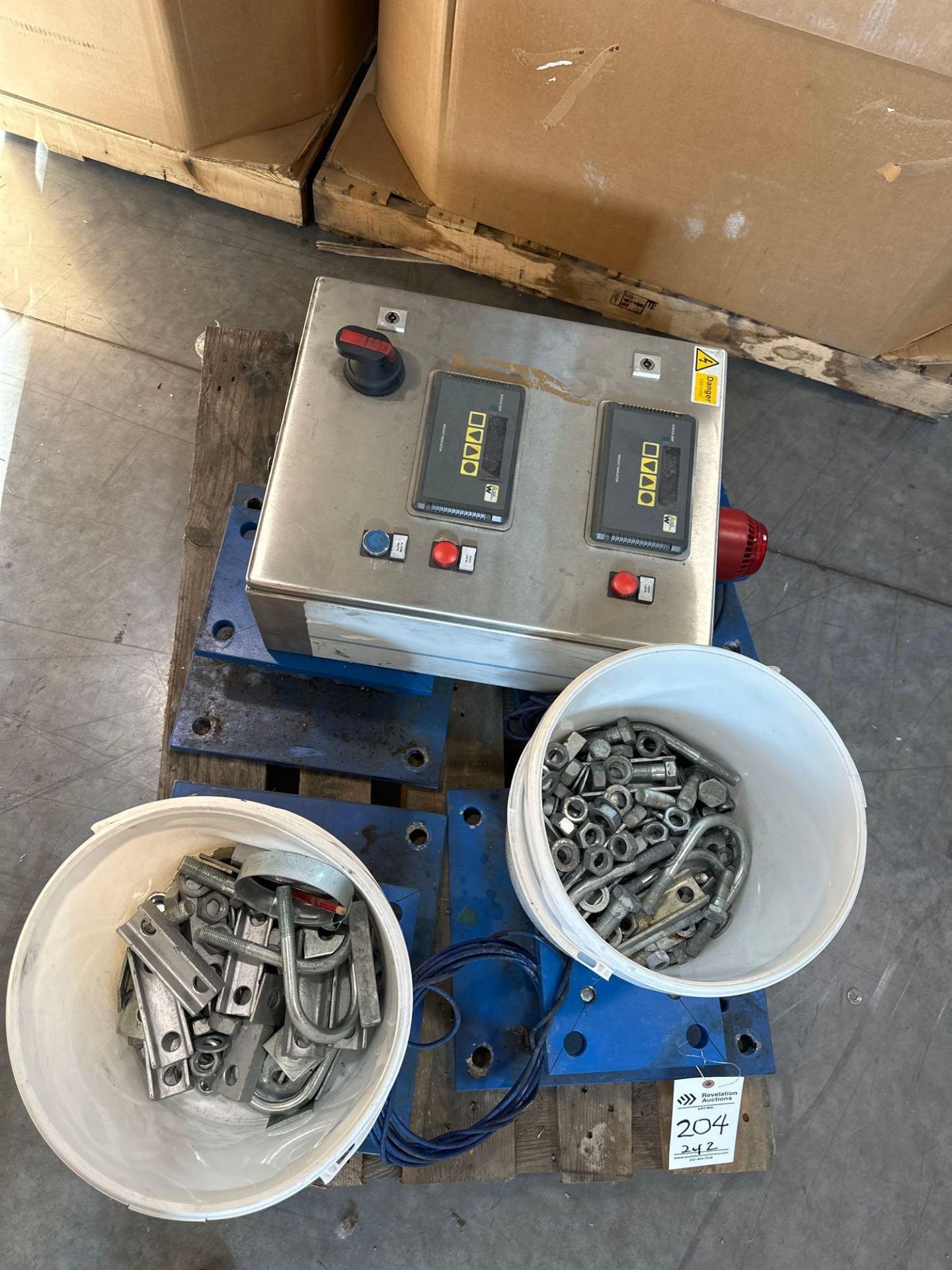 APPLIED WEIGHING INTERNATIONAL LTD. LOAD CELLS W/ CONTROLS - Image 6 of 8