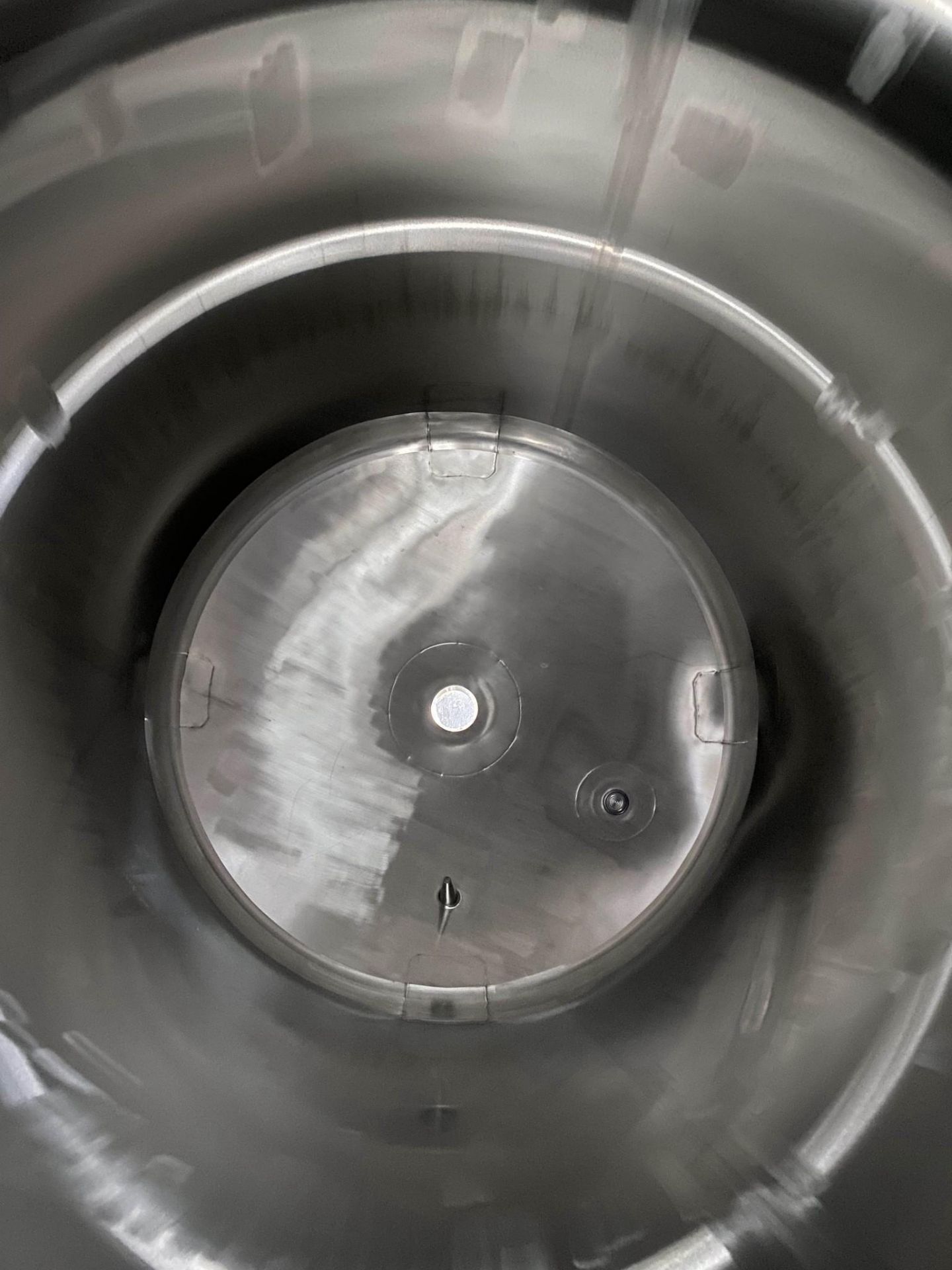 STAINLESS FABRICATION INC. 500 GALLON SS TANK, YEAR 2015 - Image 22 of 23