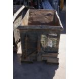 METAL DUMPING BIN 28” WIDE