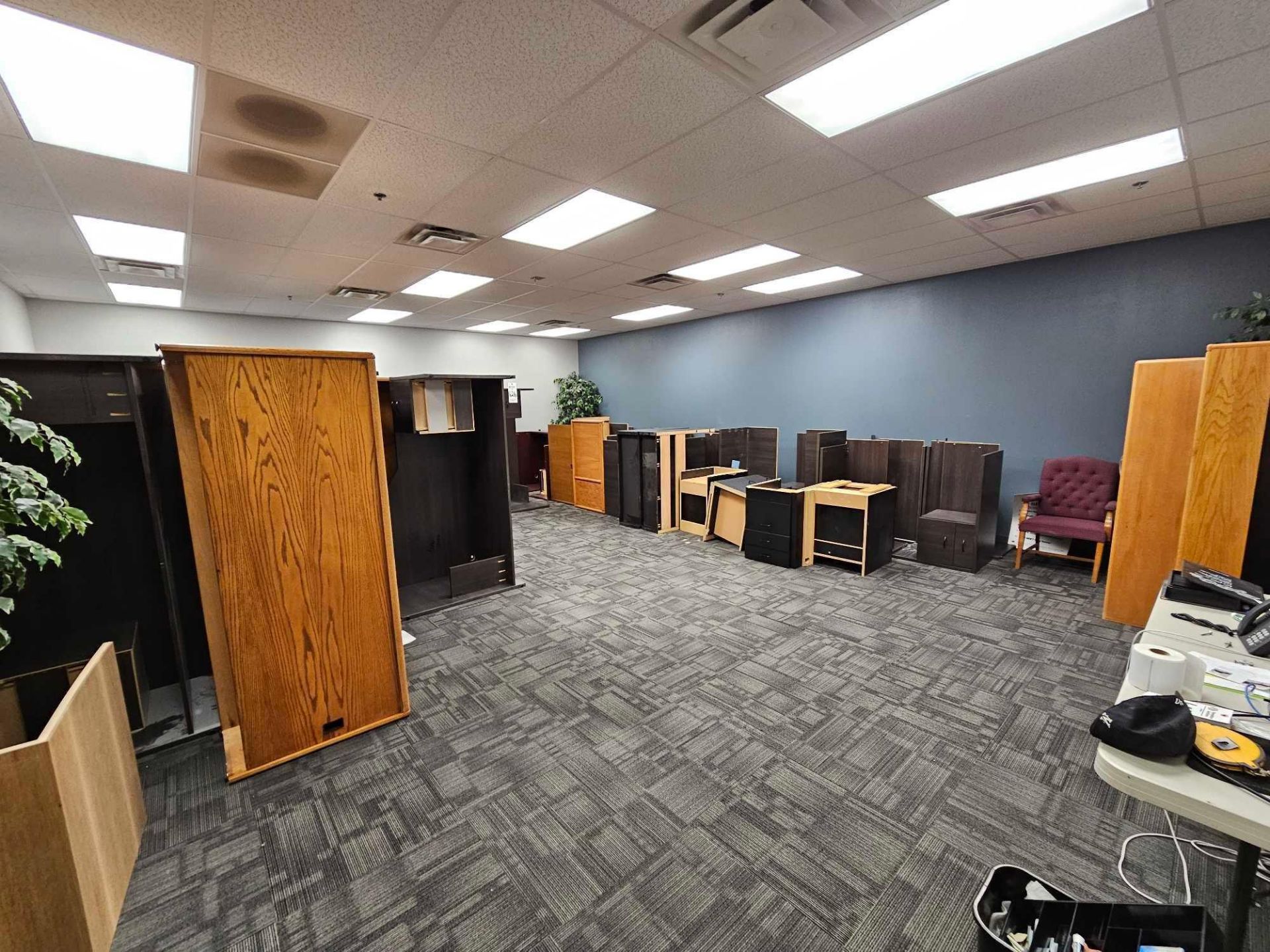 (18) WOODEN DESKS WITH FILING CABINETS AND (3) SHELVES