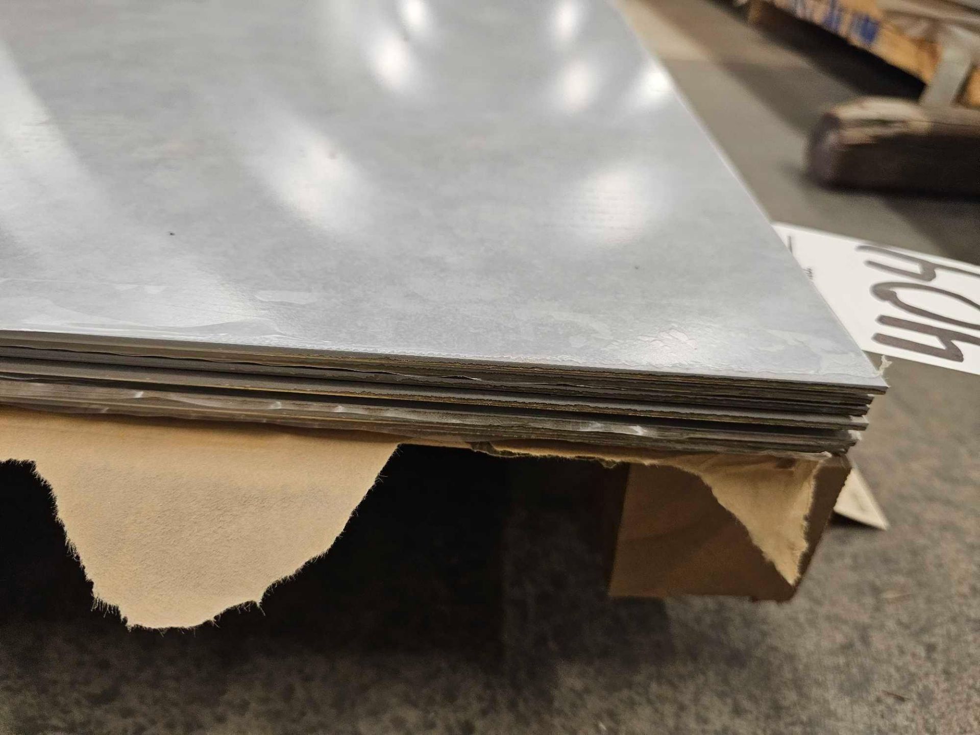 (13) 48"X120" PRIMARK FINISH 10 GA ALUMINUM SHEETS - Image 3 of 4