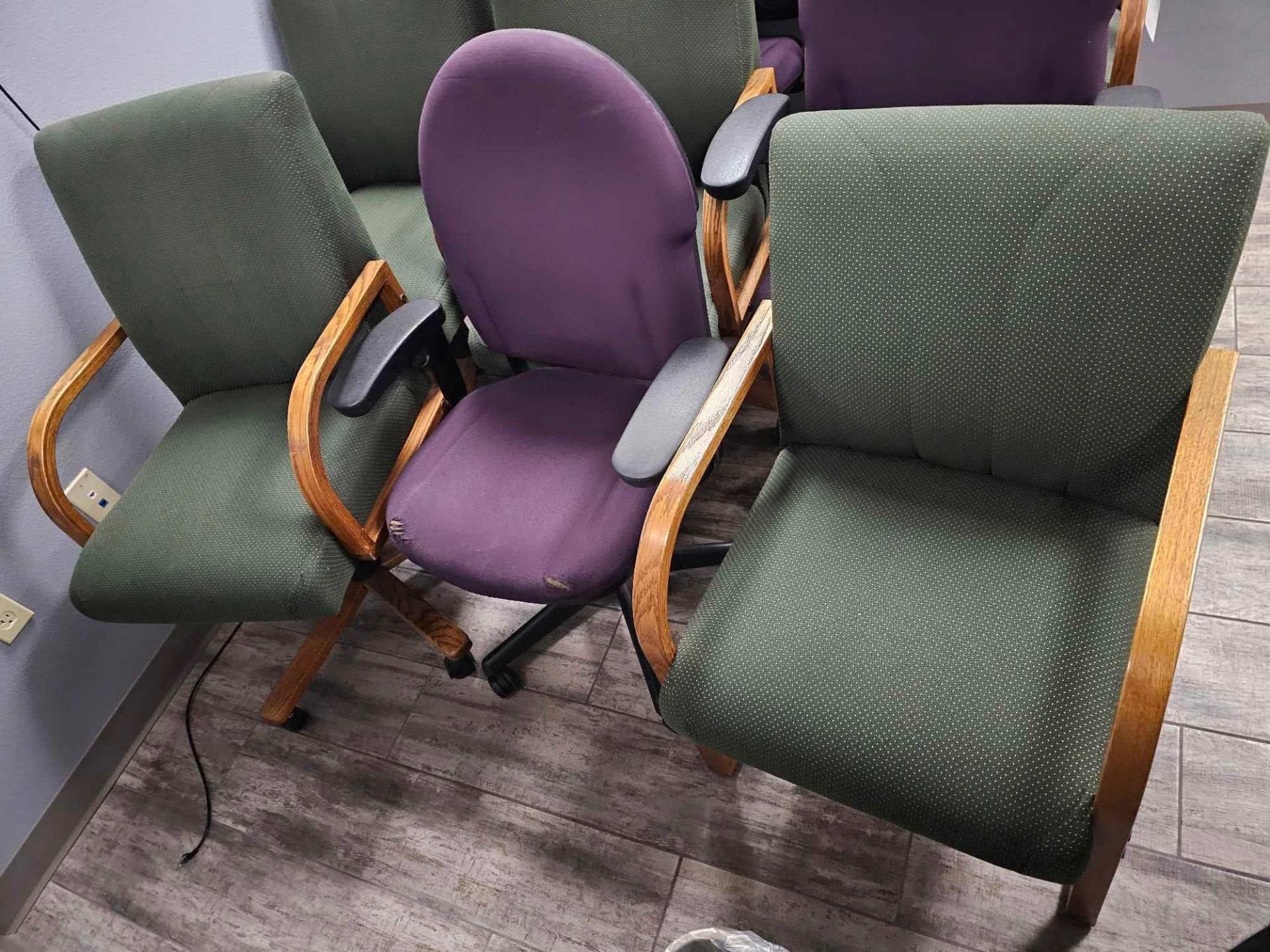 (10) OFFICE CHAIRS - Image 2 of 3
