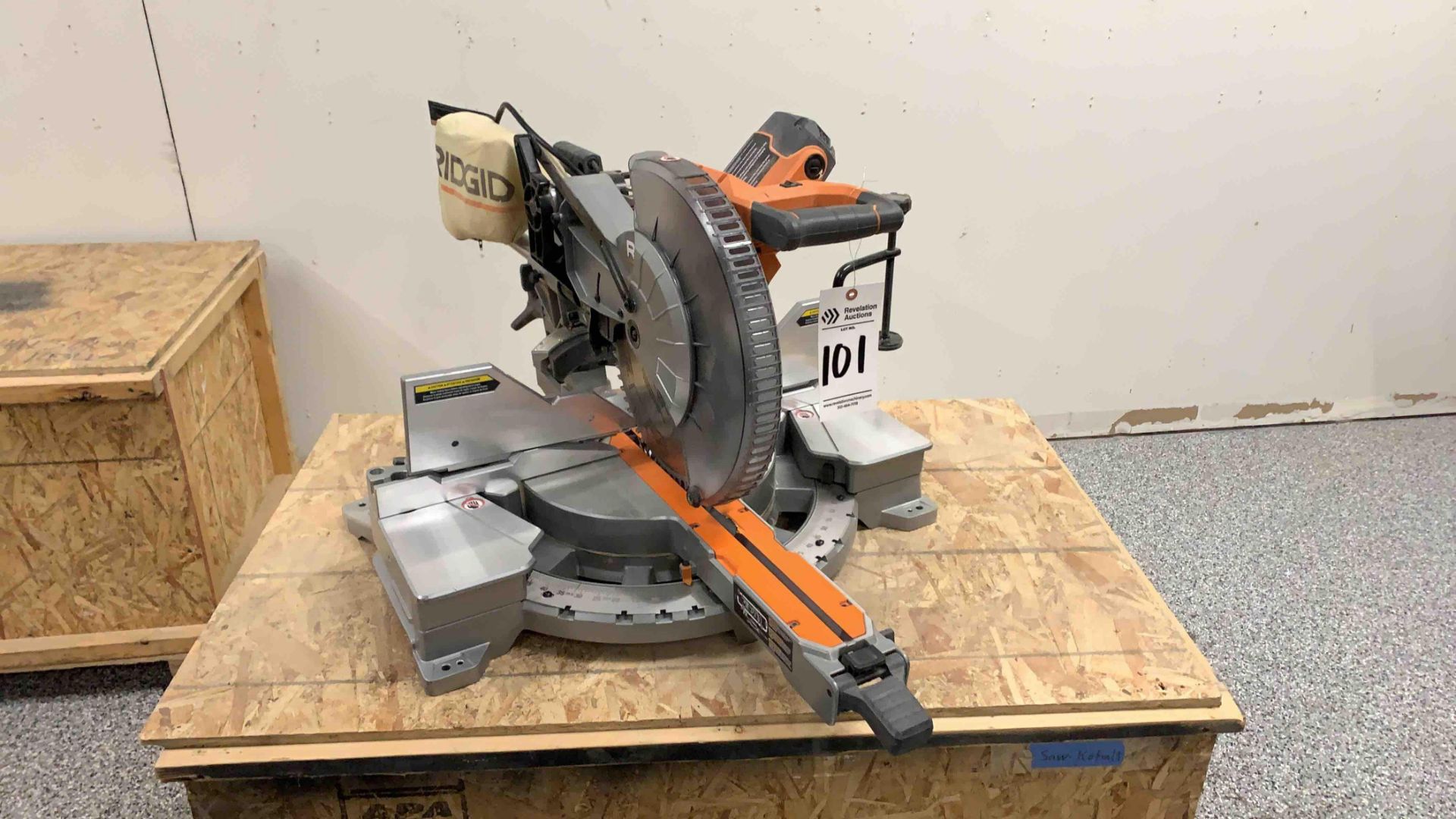 RIDGID COMPOUND SLIDING MITER SAW - Image 2 of 7