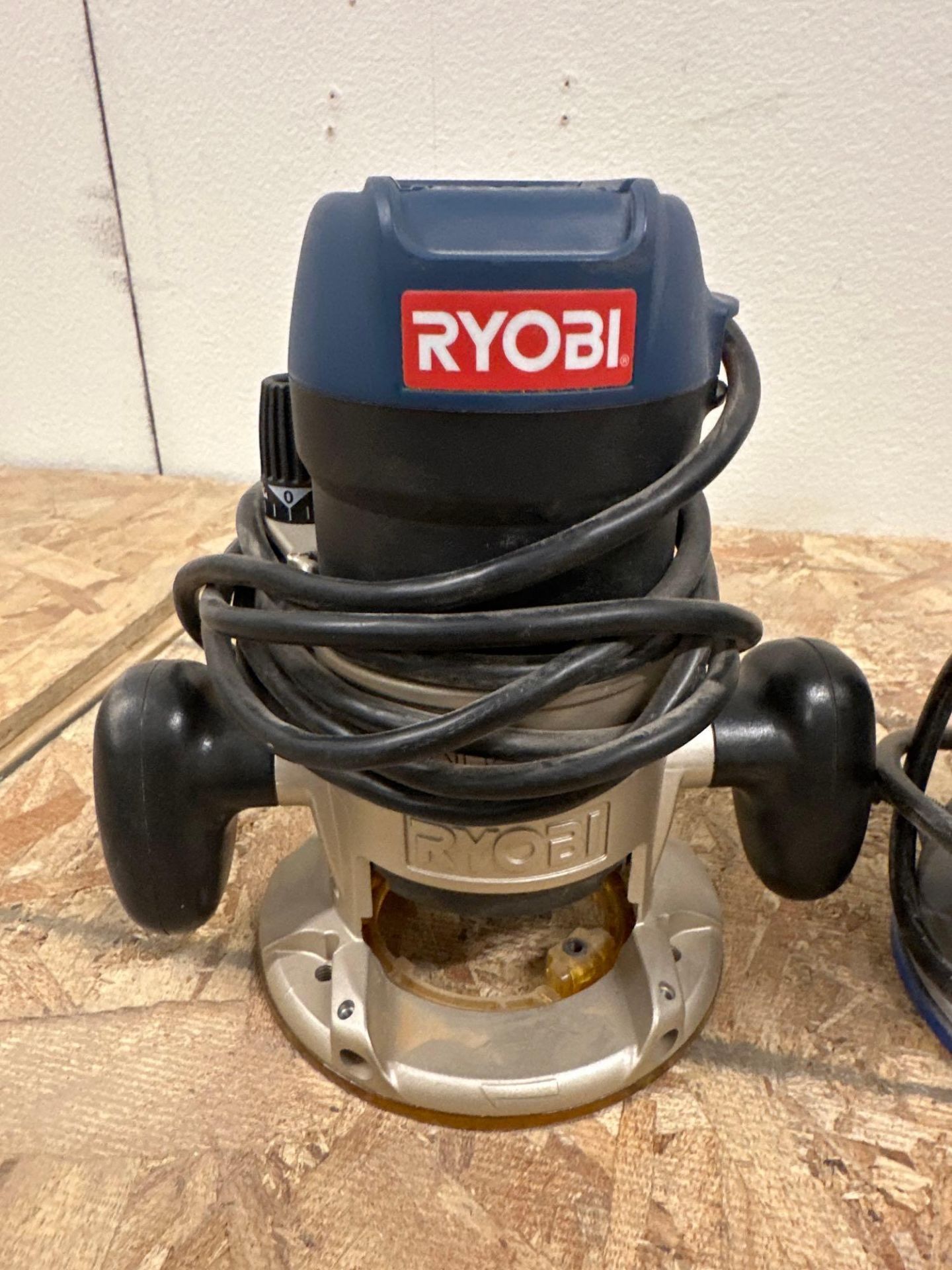 (3) PORTABLE ROUTERS, RYOBI, PORTER CABLE - Image 2 of 7