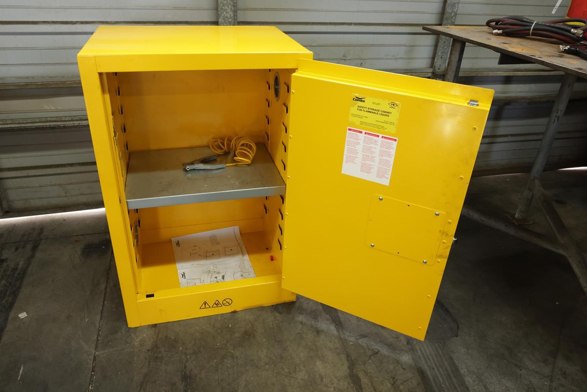 FLAMMABLE STORAGE CABINET - Image 6 of 7