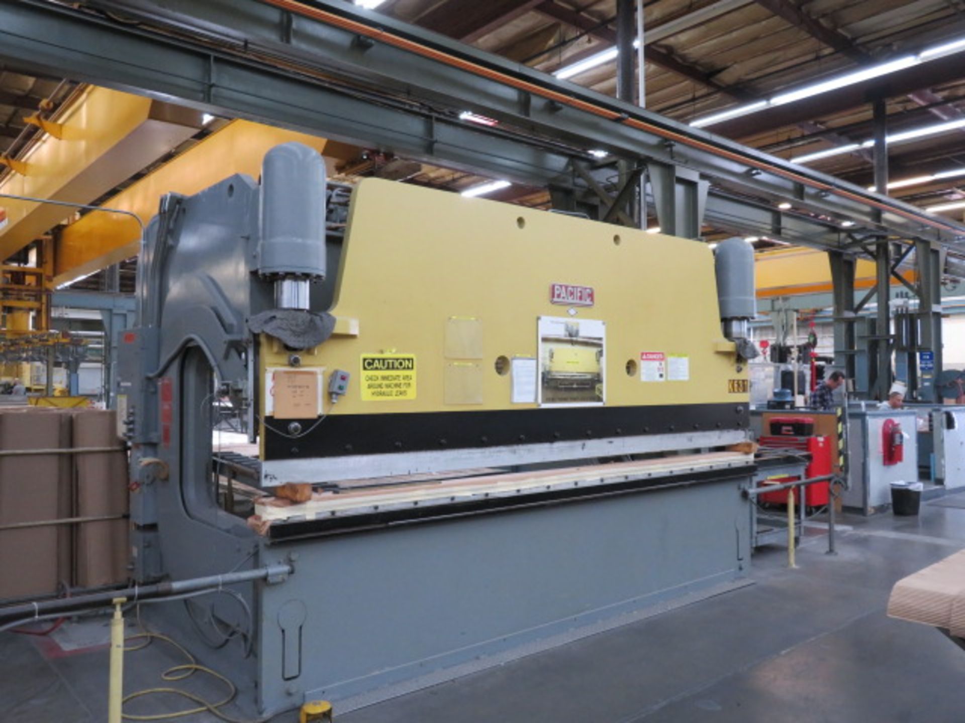 Pacific Hydraulic Press Brake, Model 400-26, 1/2" X 10'