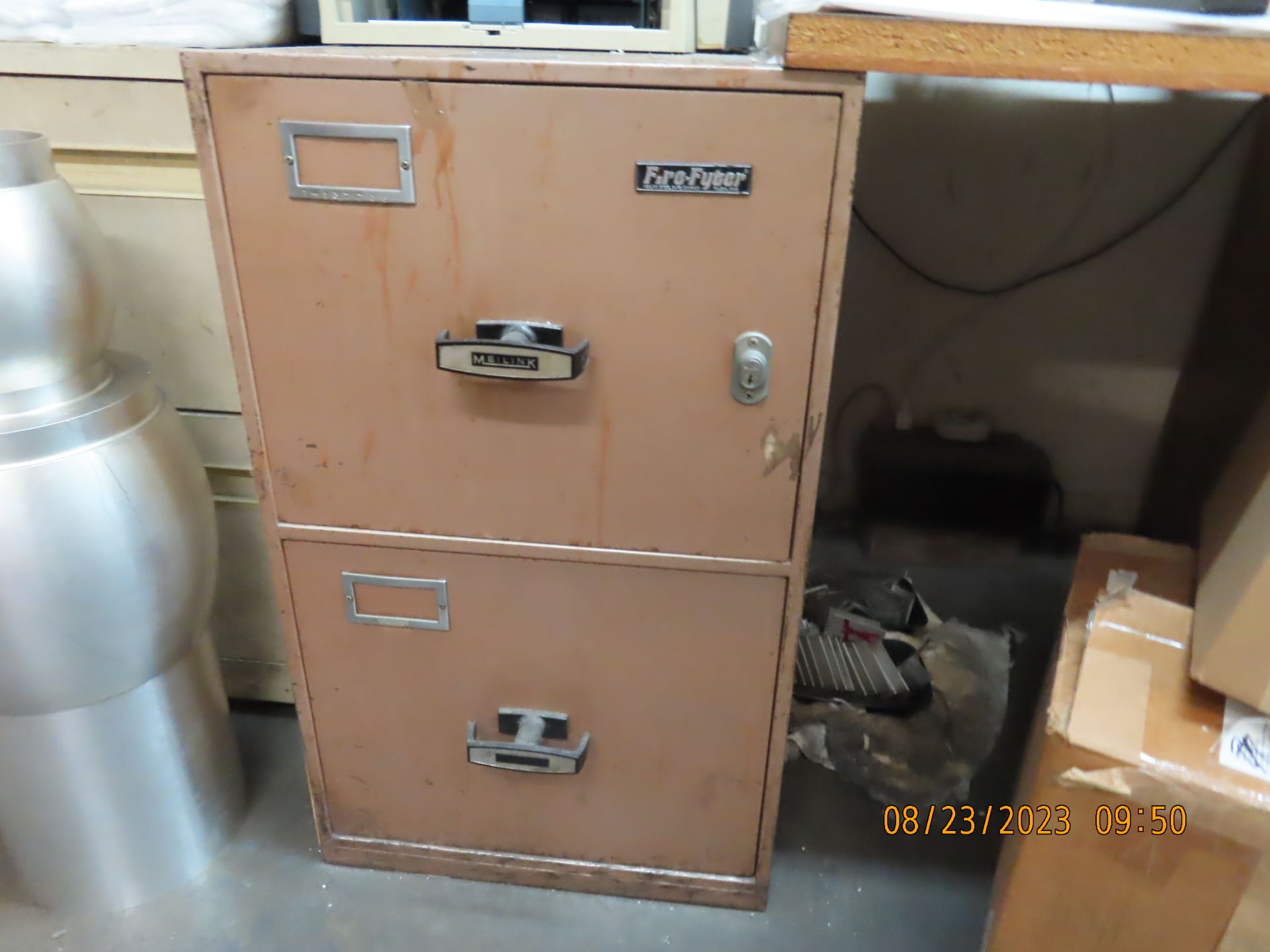 File Cabinets (2) LOT