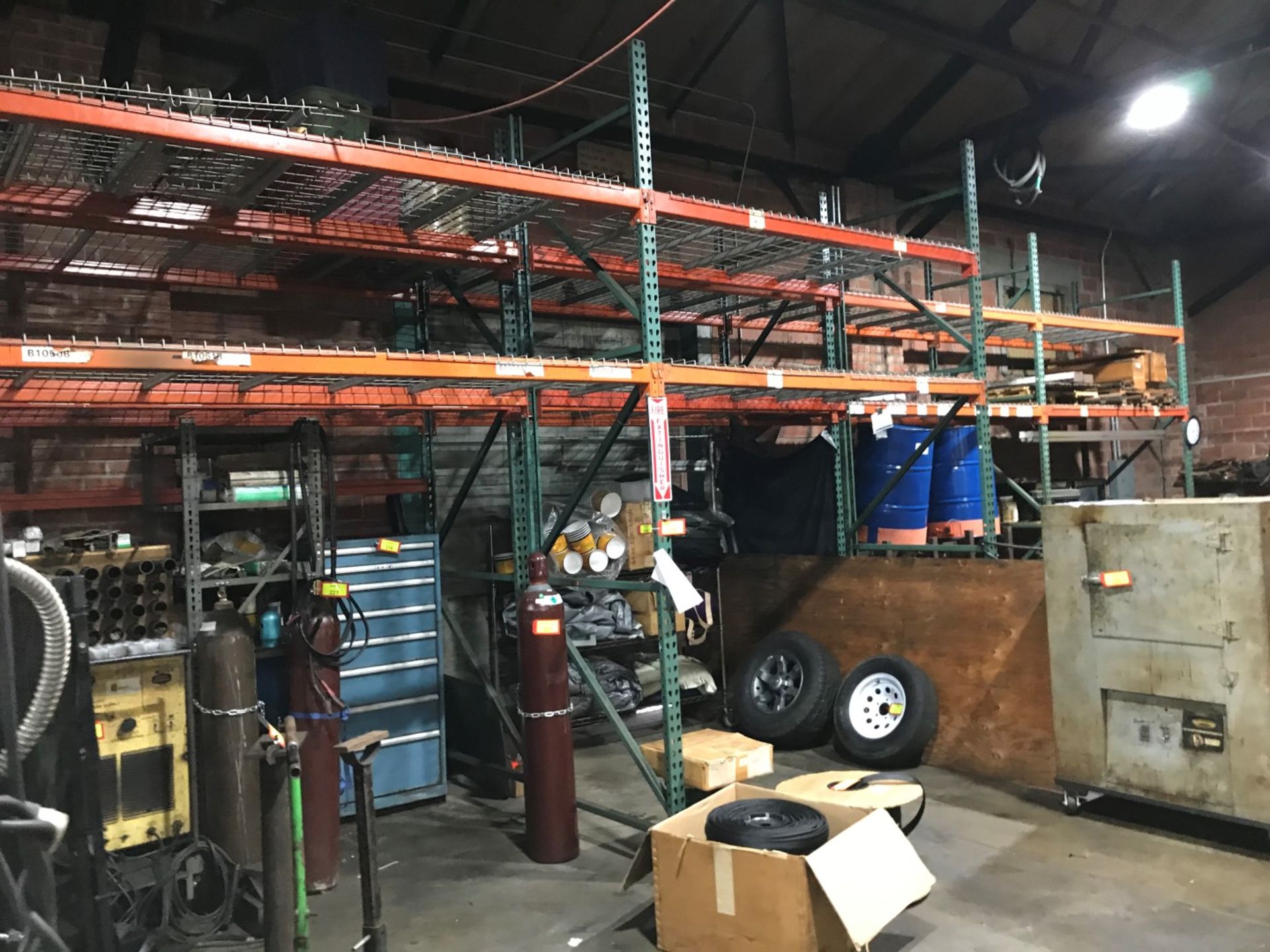 Pallet Racks - Image 2 of 3