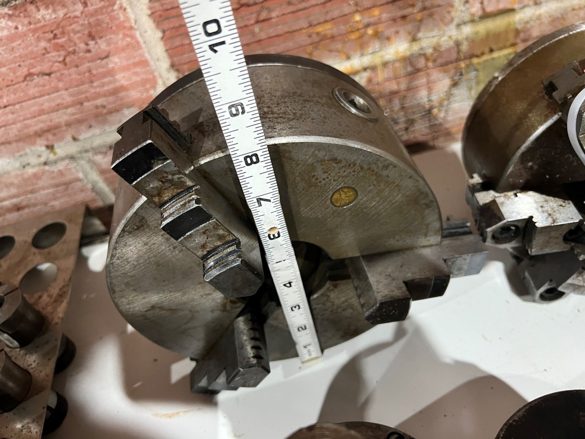 6" and 8" Dia Milling Chucks - Image 2 of 3