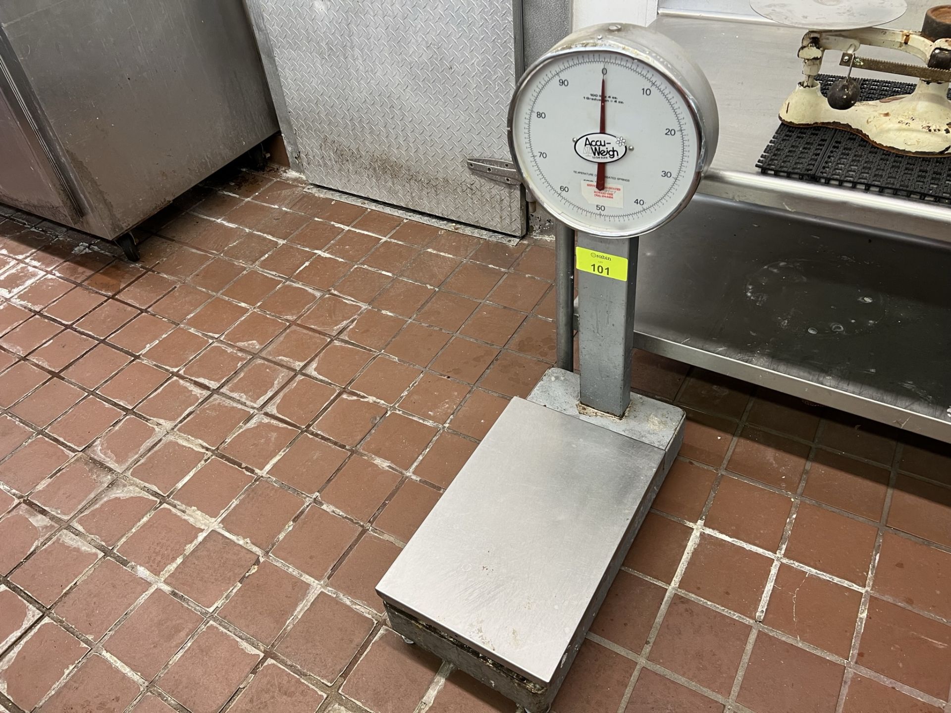 Bench and Balance Scales - Image 2 of 5