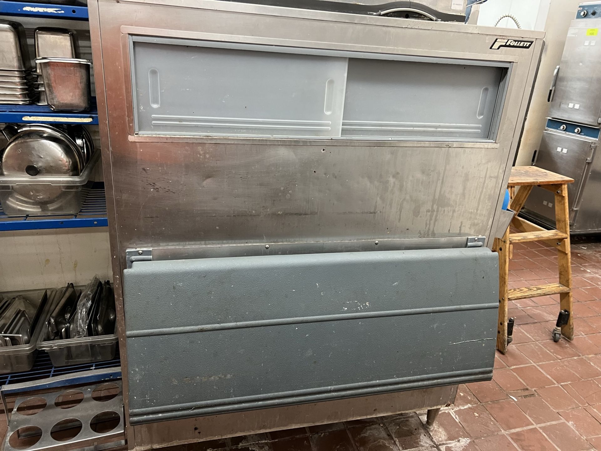 Ice Maker and Storage Bin - Image 3 of 3