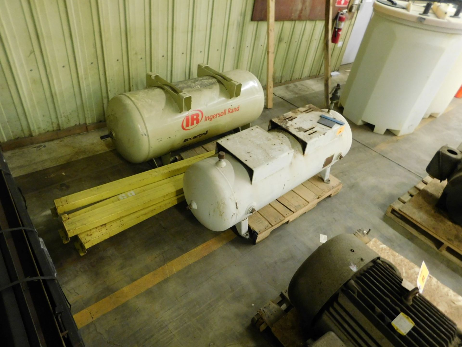 Air Receiver Tanks - Image 2 of 3