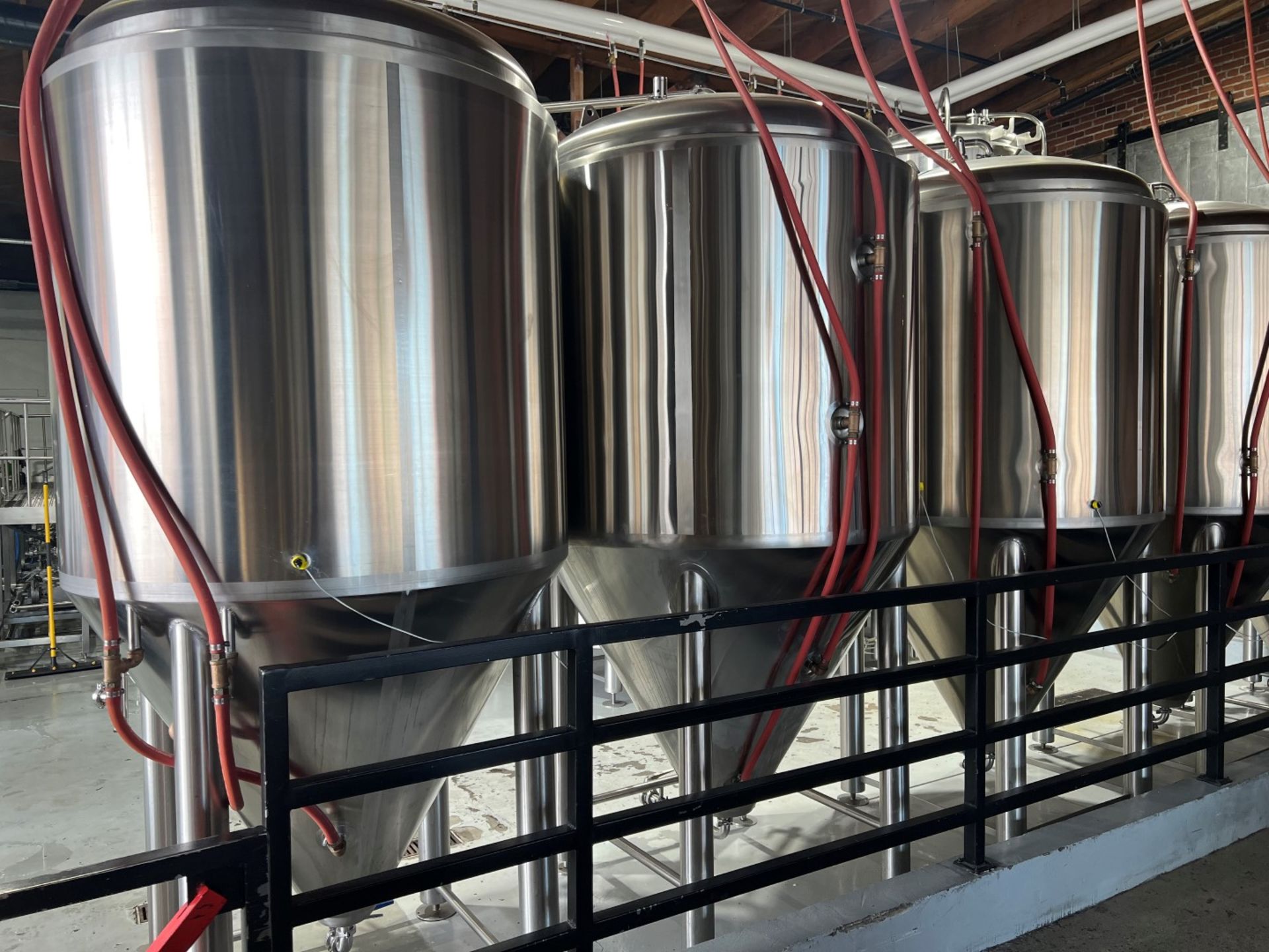 15BBL Fermenting Tank - Image 2 of 2