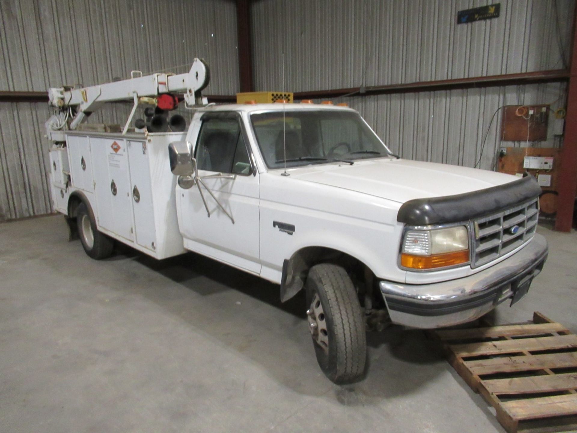 Mechanic Truck - Image 7 of 8