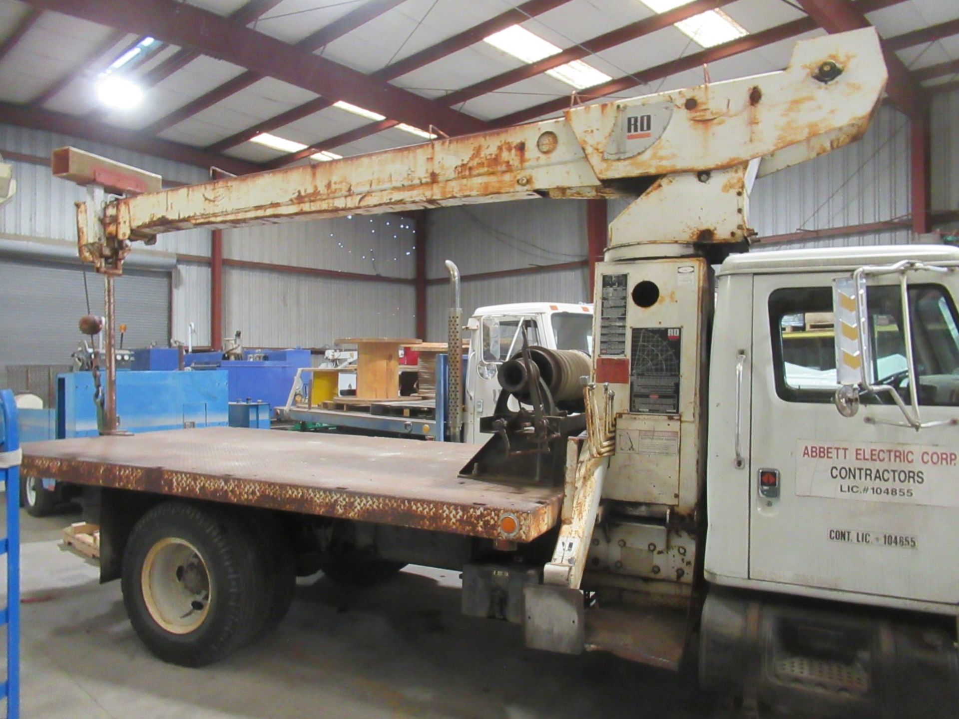 Flatbed Boom Truck - Image 2 of 7