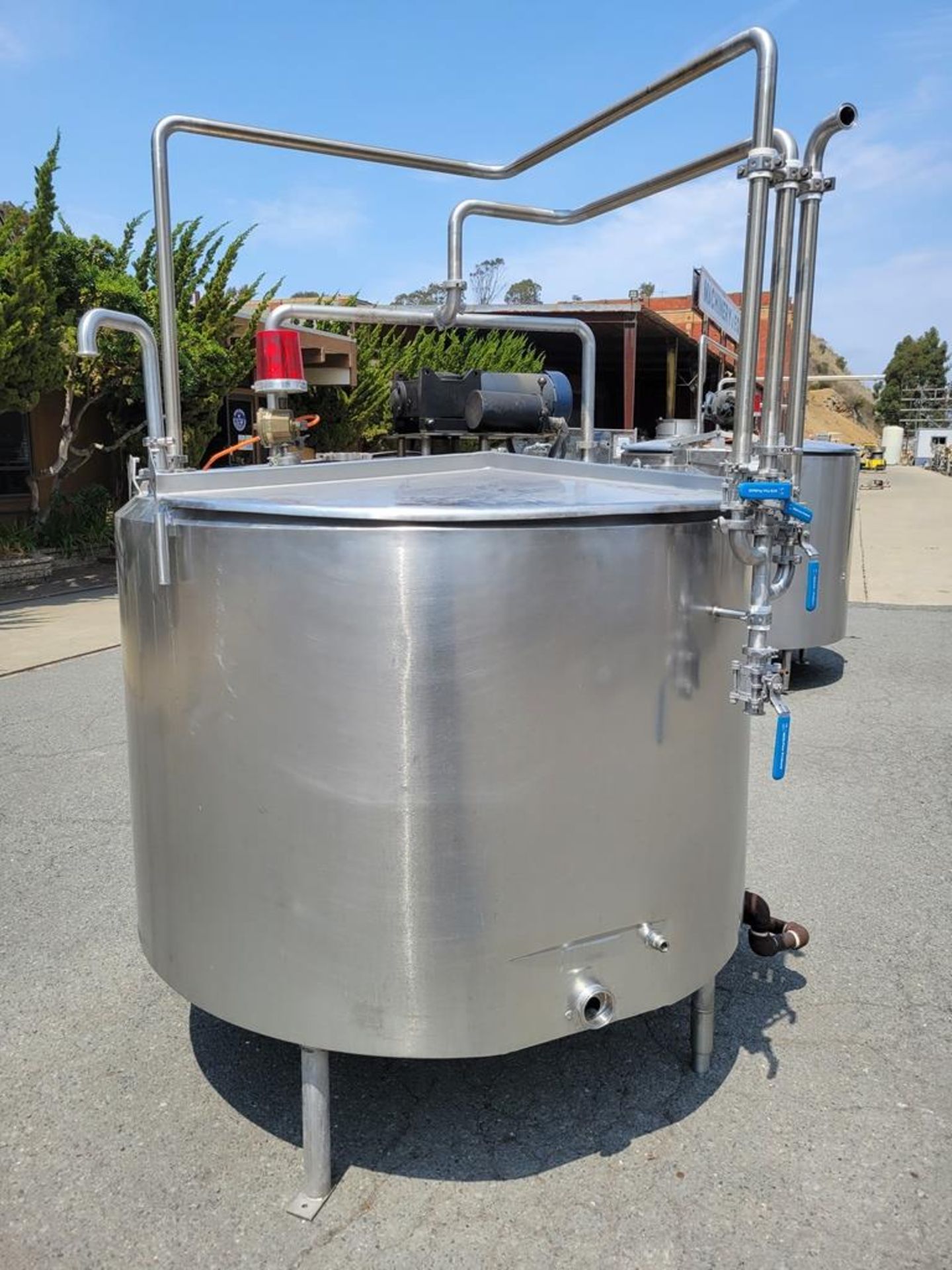 Jacketed Tank with Agitator - Image 2 of 10