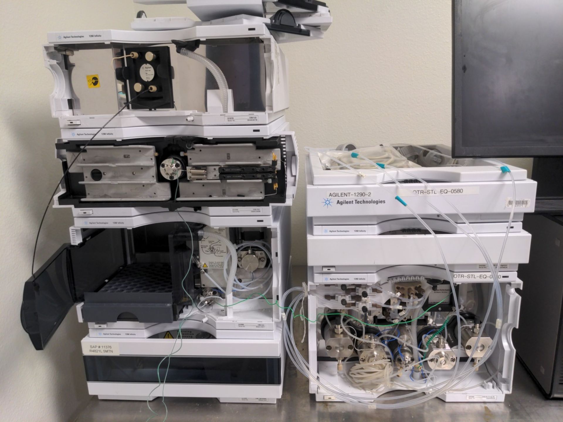 HPLC System - Image 2 of 7