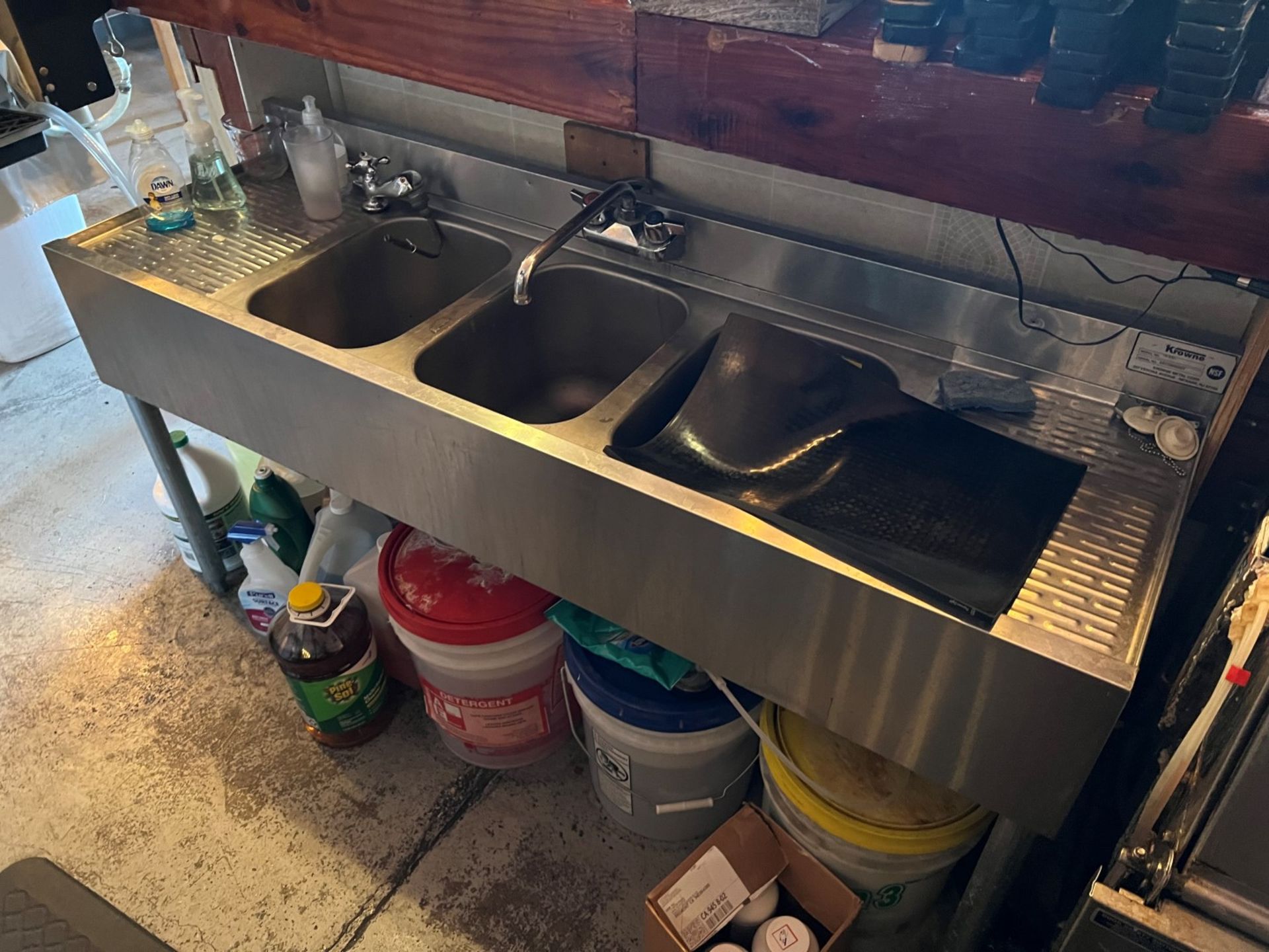 Undercounter Sink