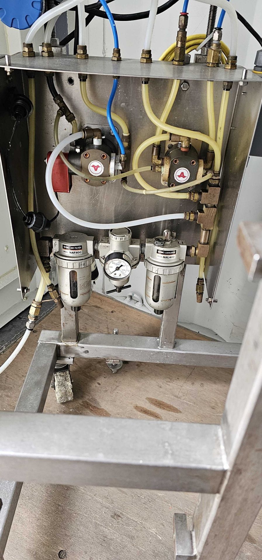 Rotary Cup Filler with Pump - Image 11 of 11