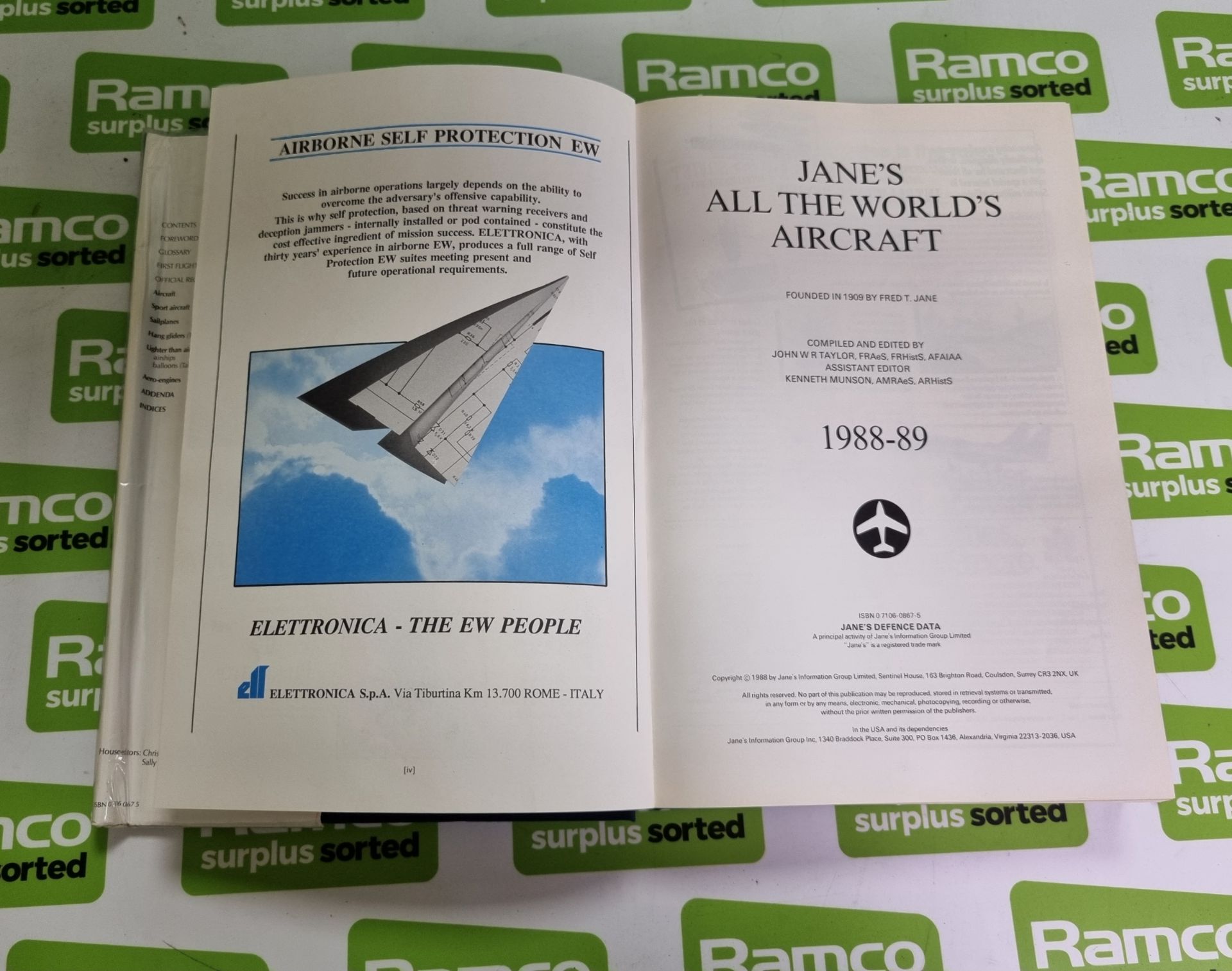 Jane's - All the world's aircraft - 1978-1979 : sixty-ninth year of issue, Edited by John WR Taylor, - Bild 7 aus 9