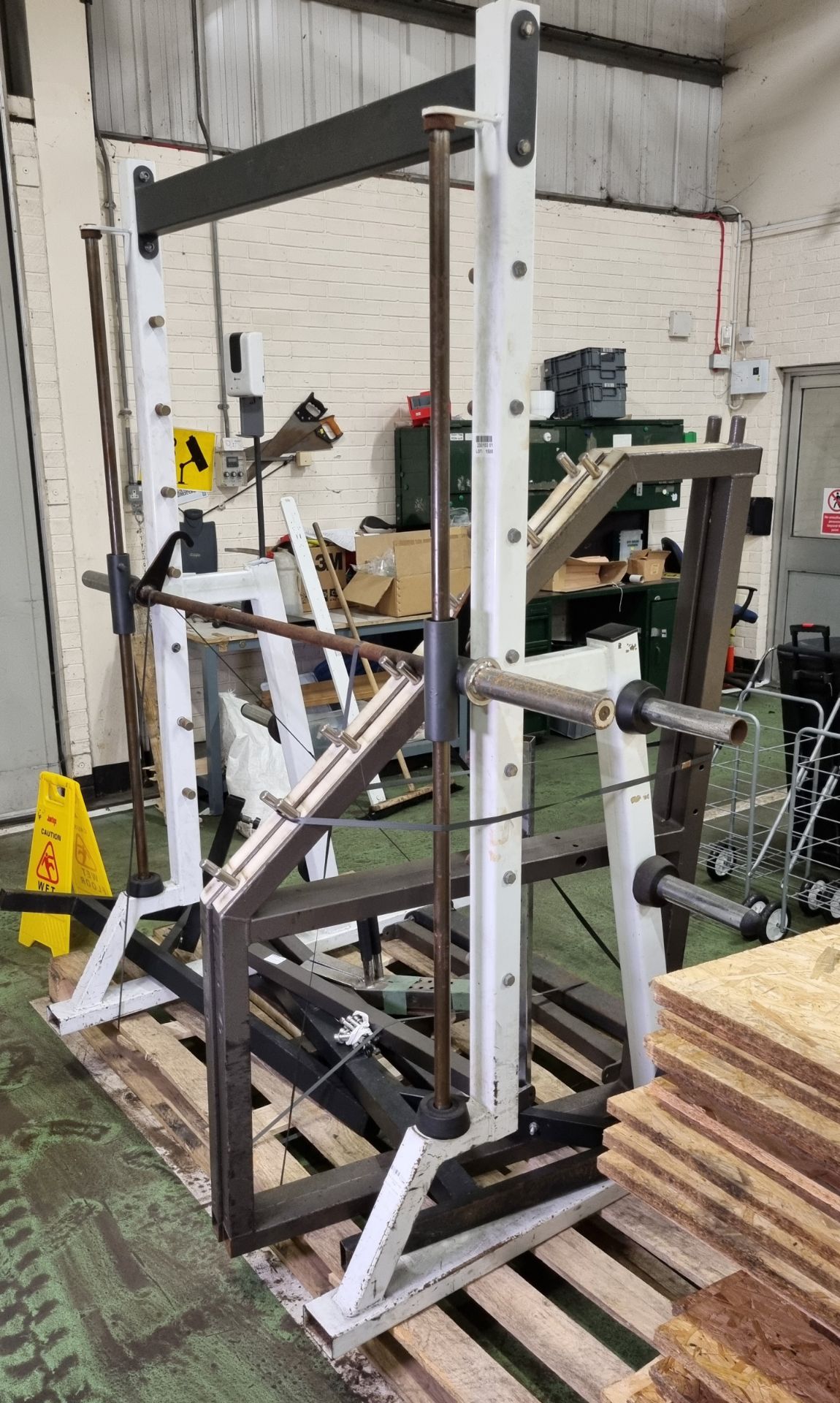 Power rack - unbranded (disassembled - sold as seen in pictures) & Smith machine - Image 3 of 10