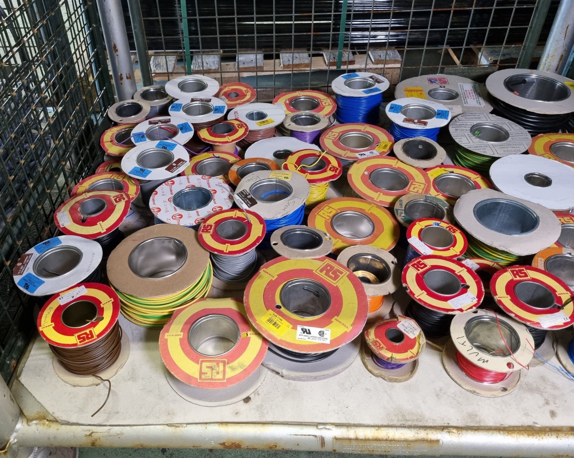 Multiple reels of electrical cable of assorted lengths, types, colours and gauges - Image 3 of 3