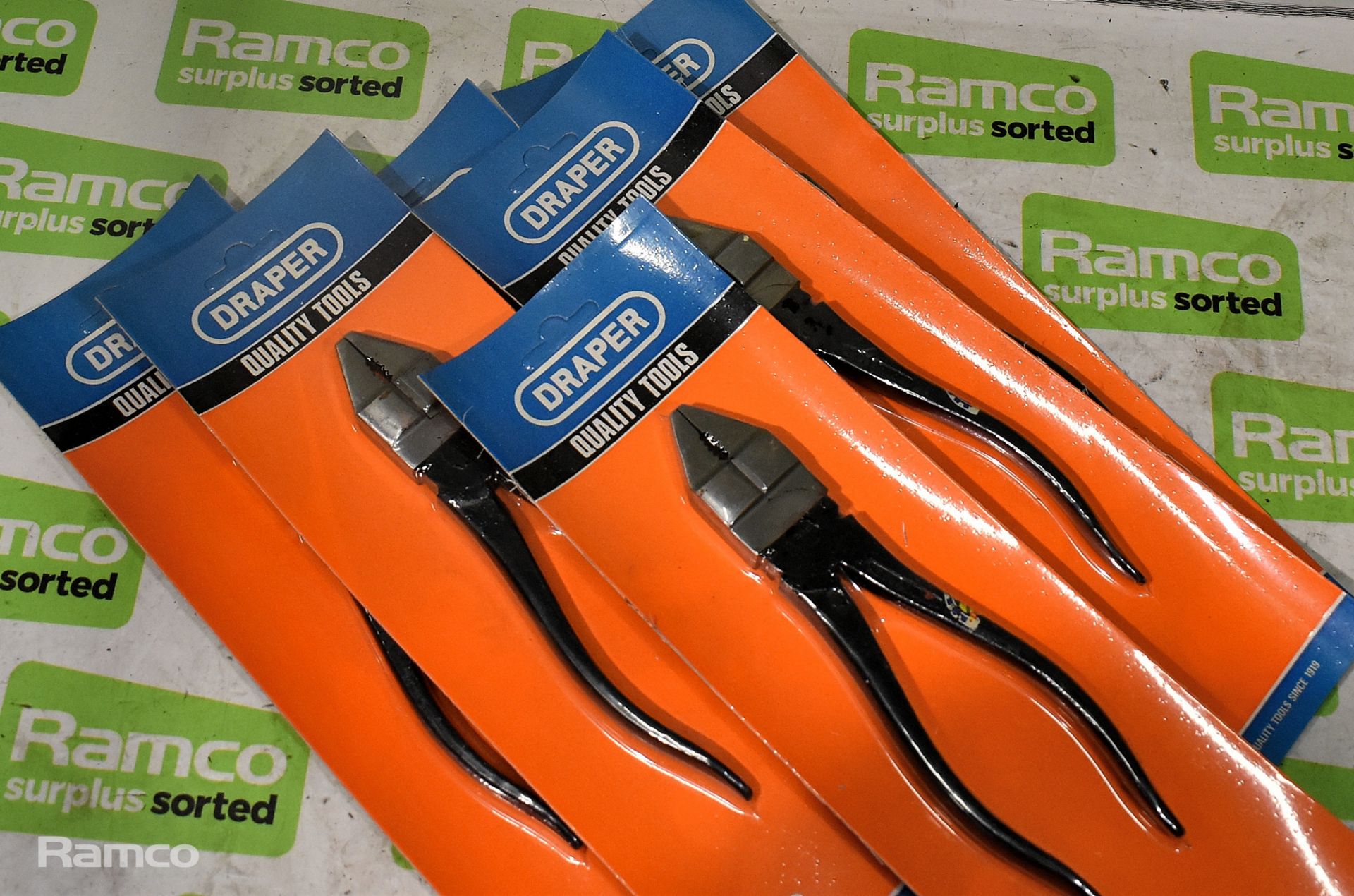 2x Ram 15 x 22mm basic wrenches, 6x Draper 7 inch pliers - Image 2 of 4