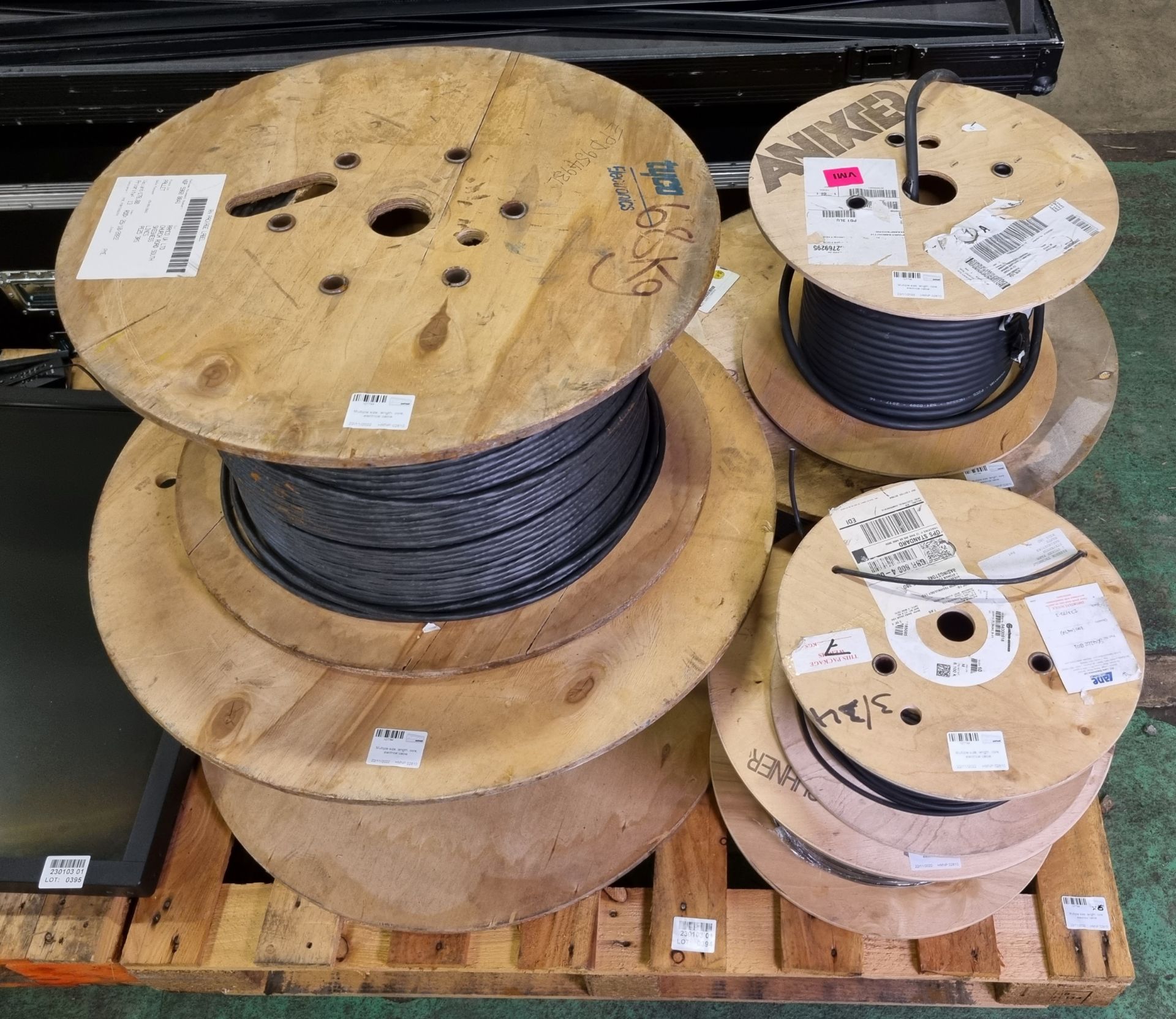 6x Multiple size, length & core electrical cable reels - Image 2 of 3